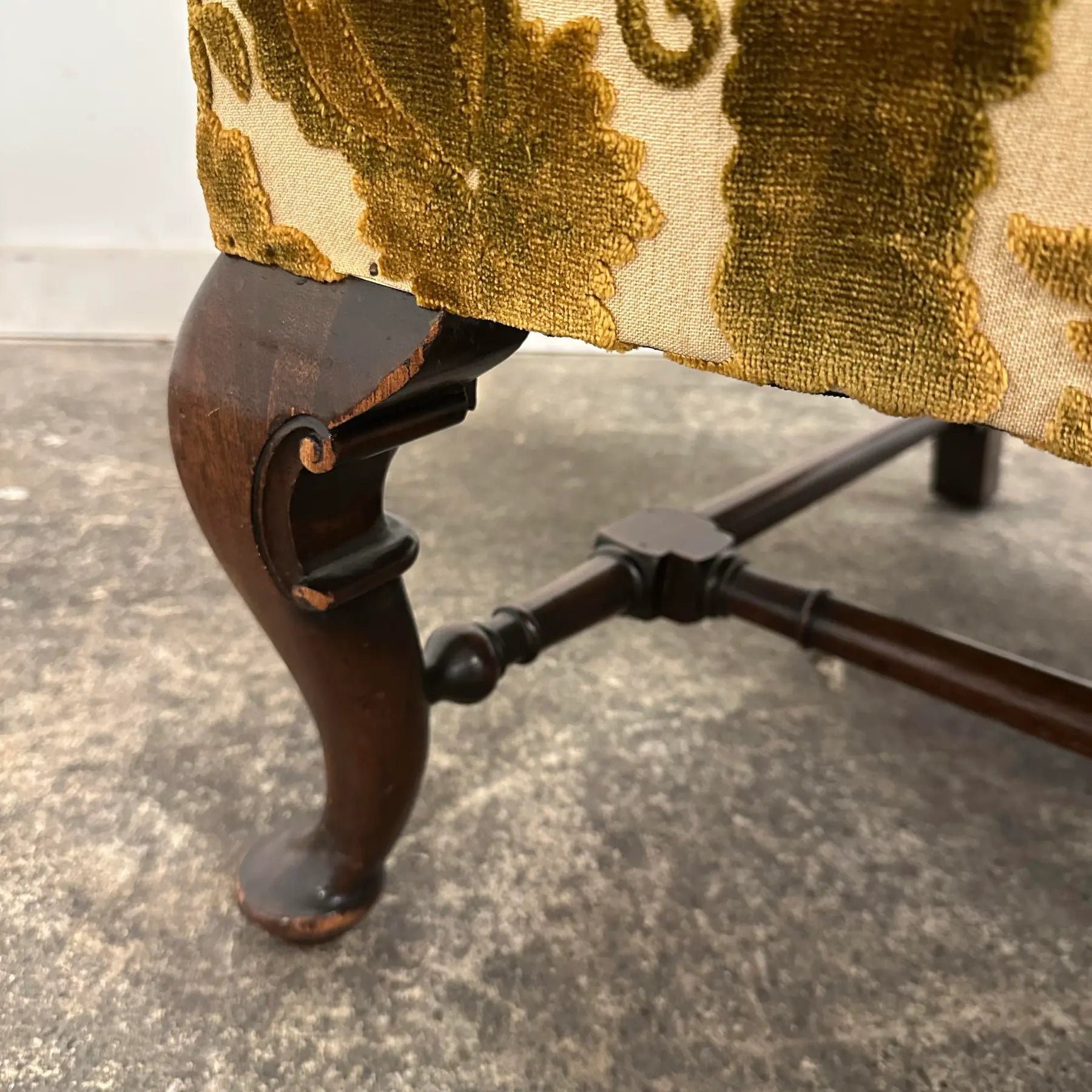 Antique Cut Velvet Queen Anne-Style Floral Settee