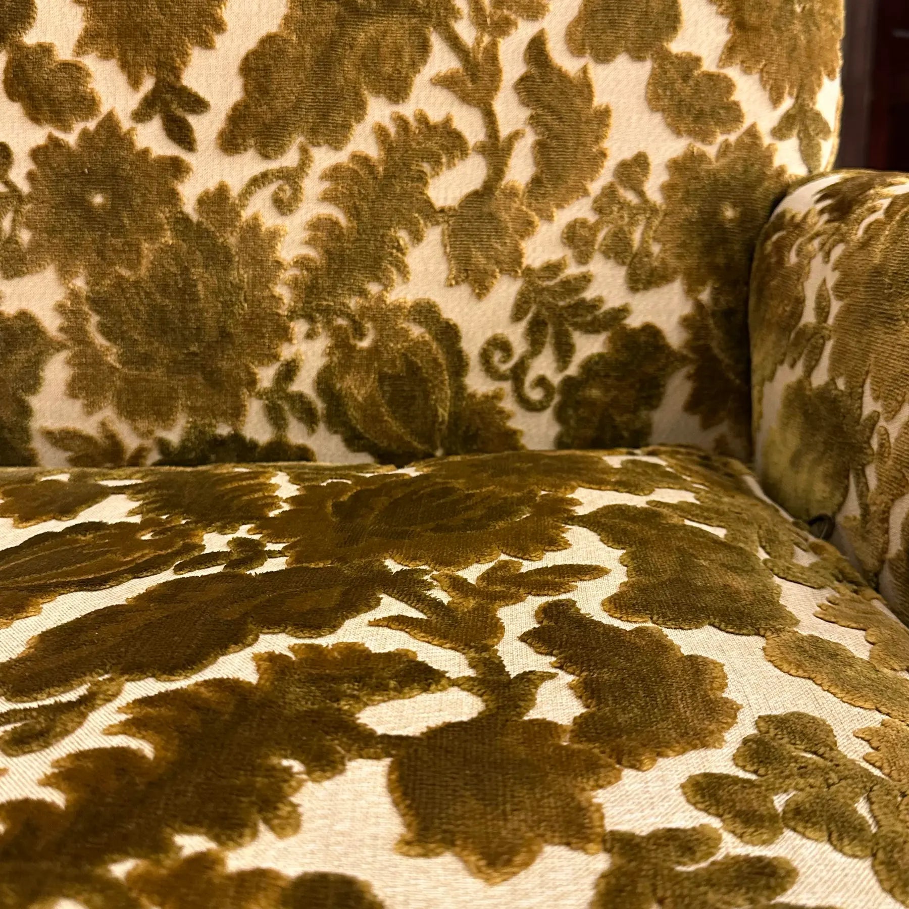 Antique Cut Velvet Queen Anne-Style Floral Settee