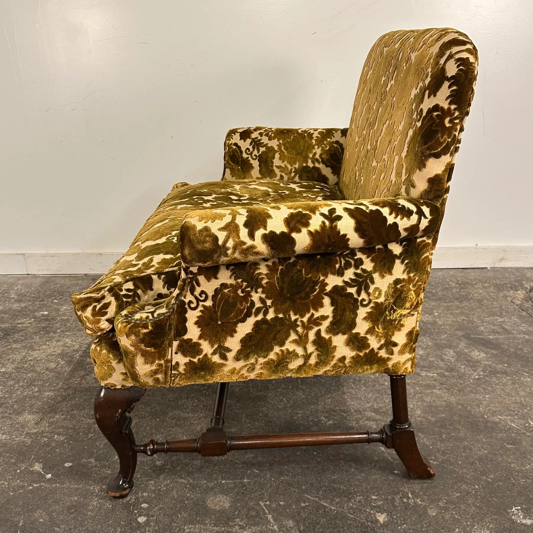Antique Cut Velvet Queen Anne-Style Floral Settee
