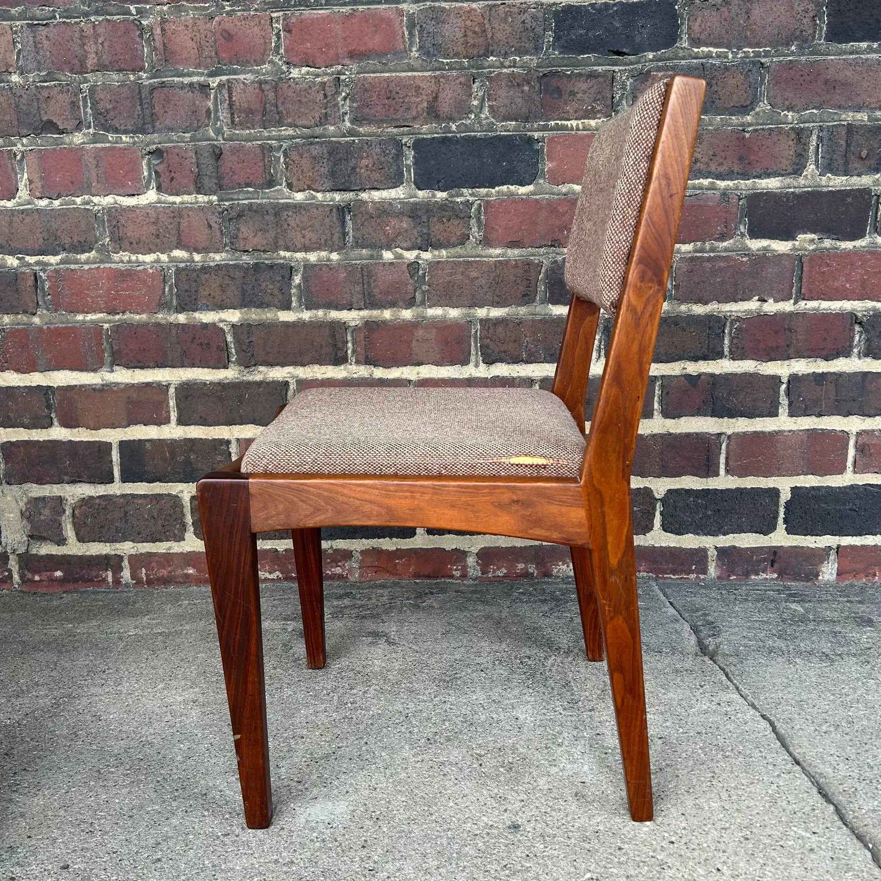 Arden Riddle Studio Made Dining Set With 6 Chairs