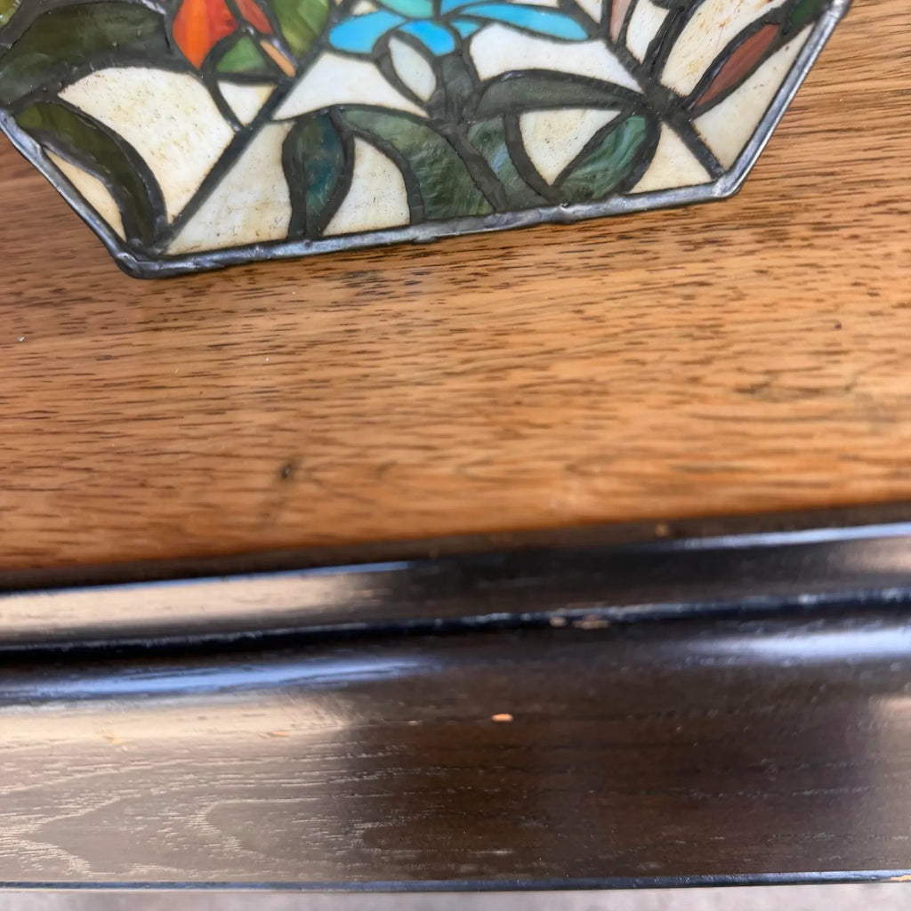 Art Nouveau Stained Glass Floral Table Lamp
