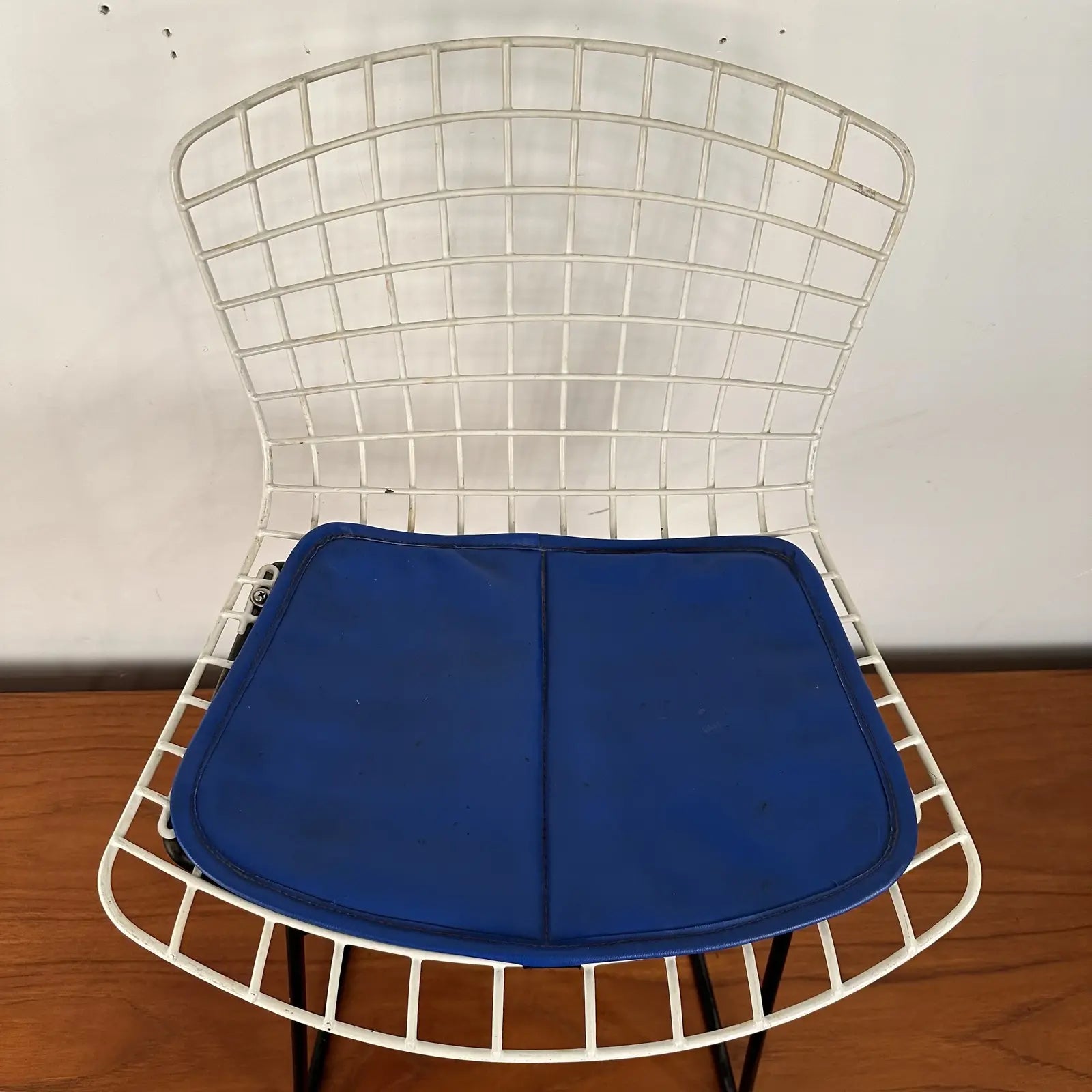 Black and White Knoll Bertoia Children’s Wire Chair