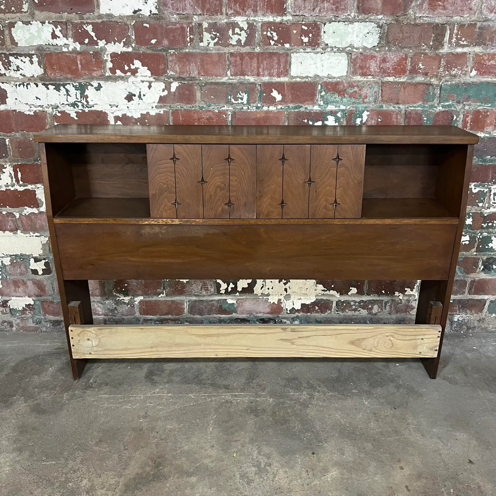 Boyhill Saga Full Size Headboard