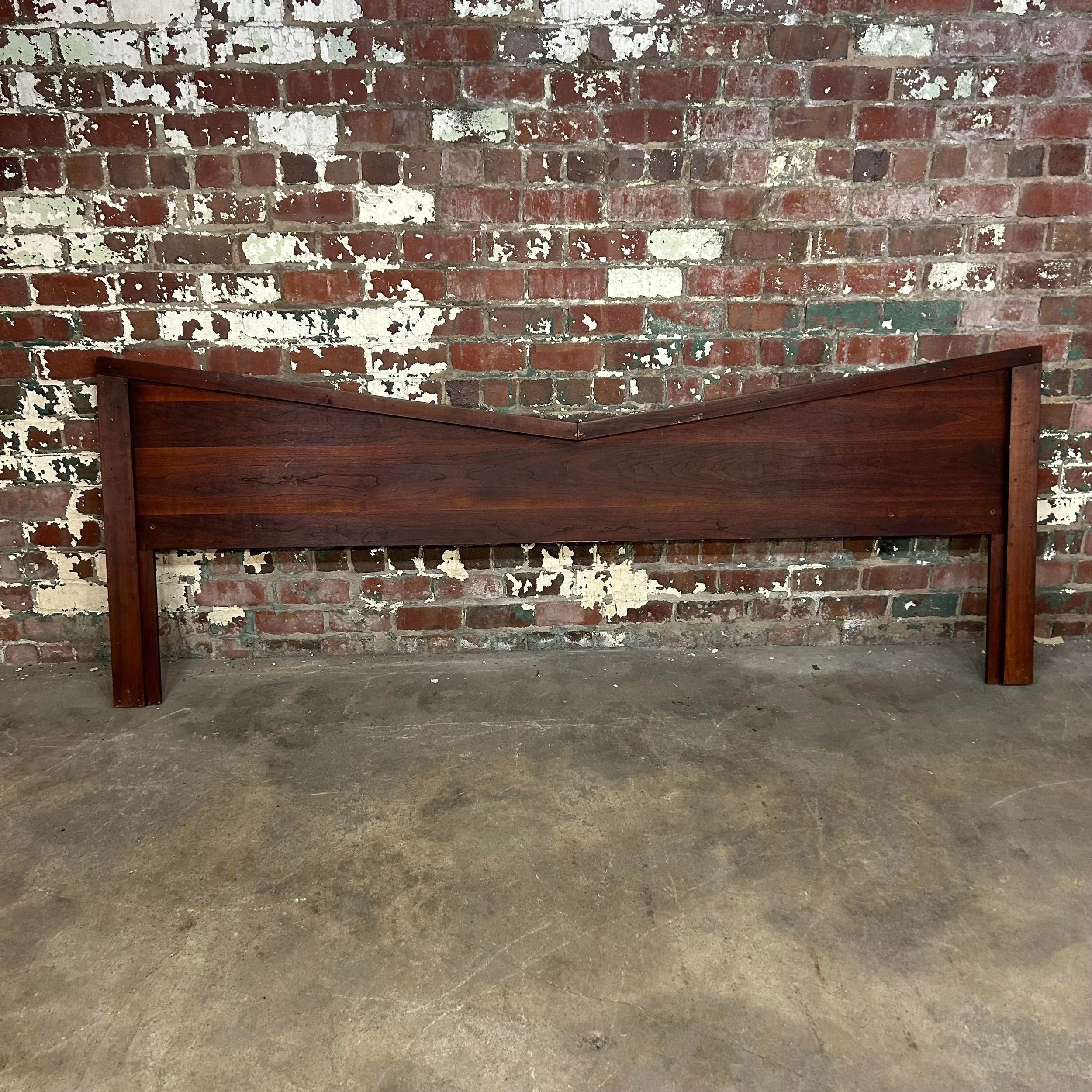 Craftsmen Queen Size Headboard With Floating Nightstands Walnut Curved