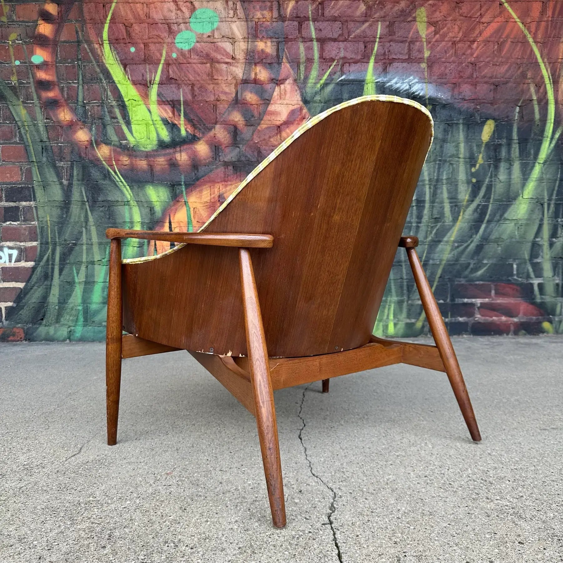 Danish-Style Bentwood Walnut Lounge Chair Looks Like Kodawood