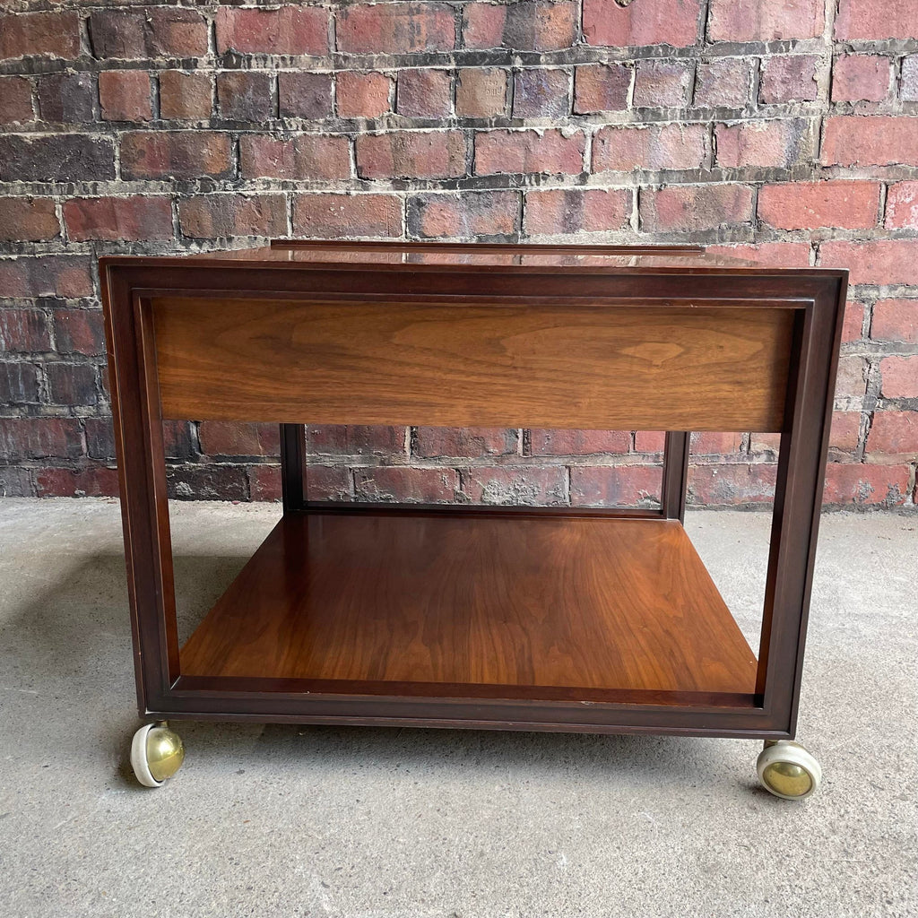Dunbar End Table on Casters Side Table Rosewood Pull