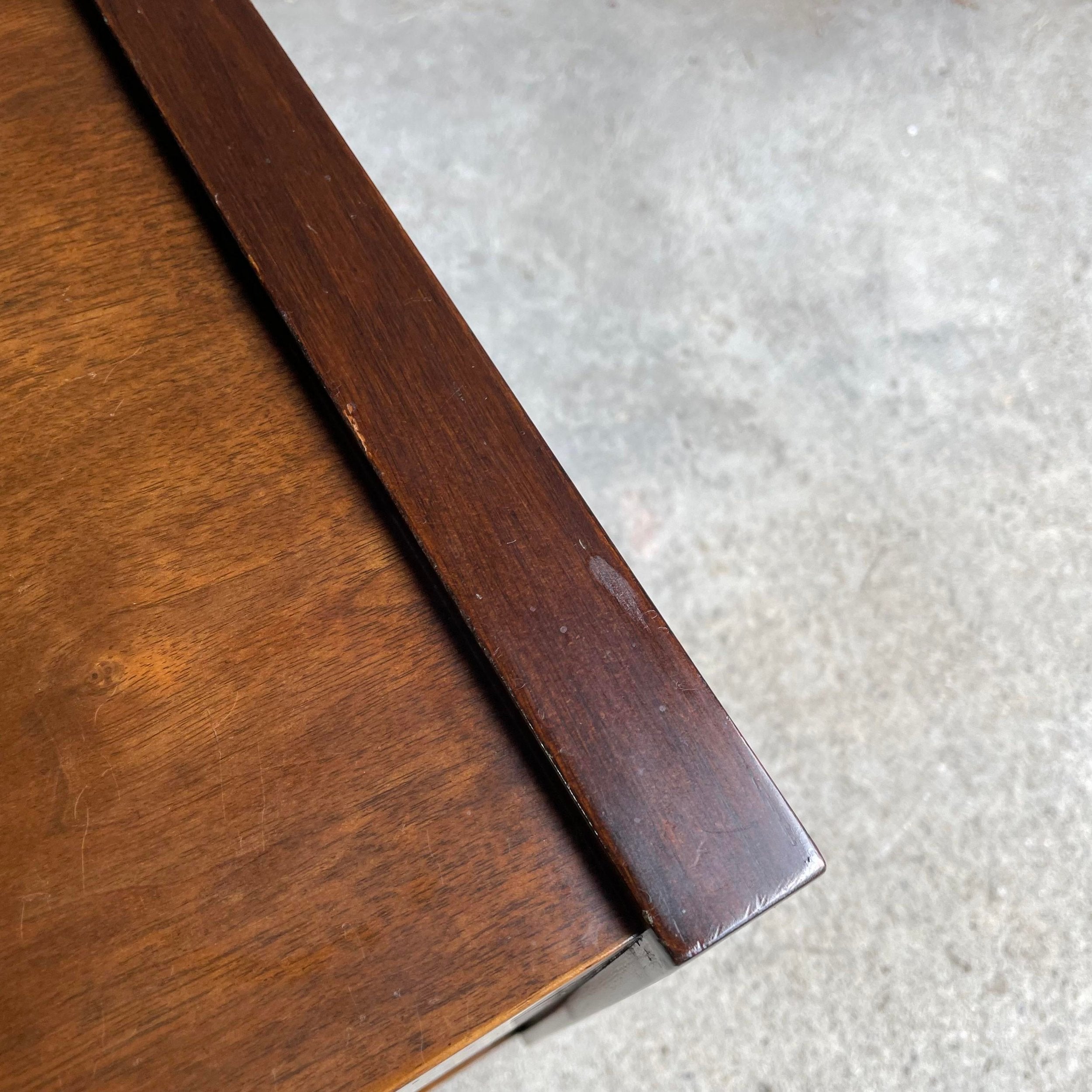 Dunbar End Table on Casters Side Table Rosewood Pull