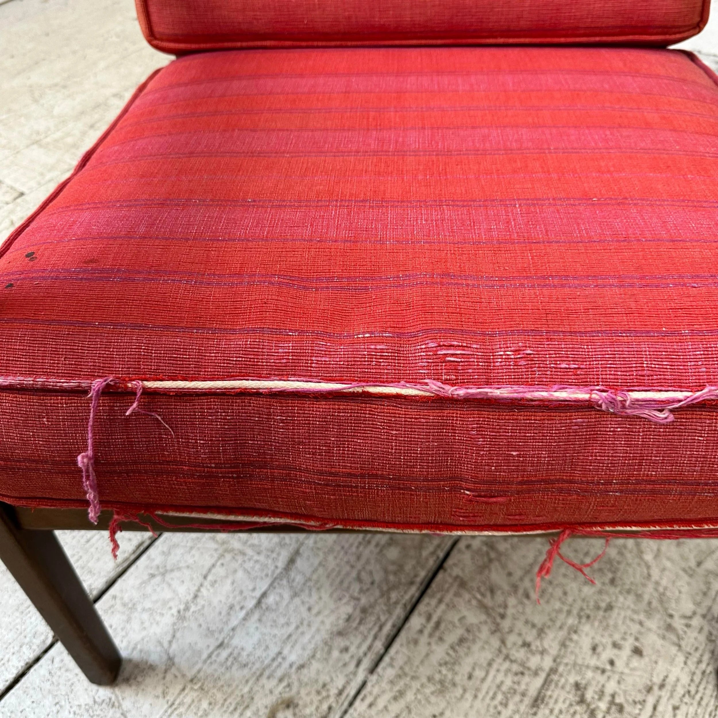 Dux Danish Modern Lounge Chair