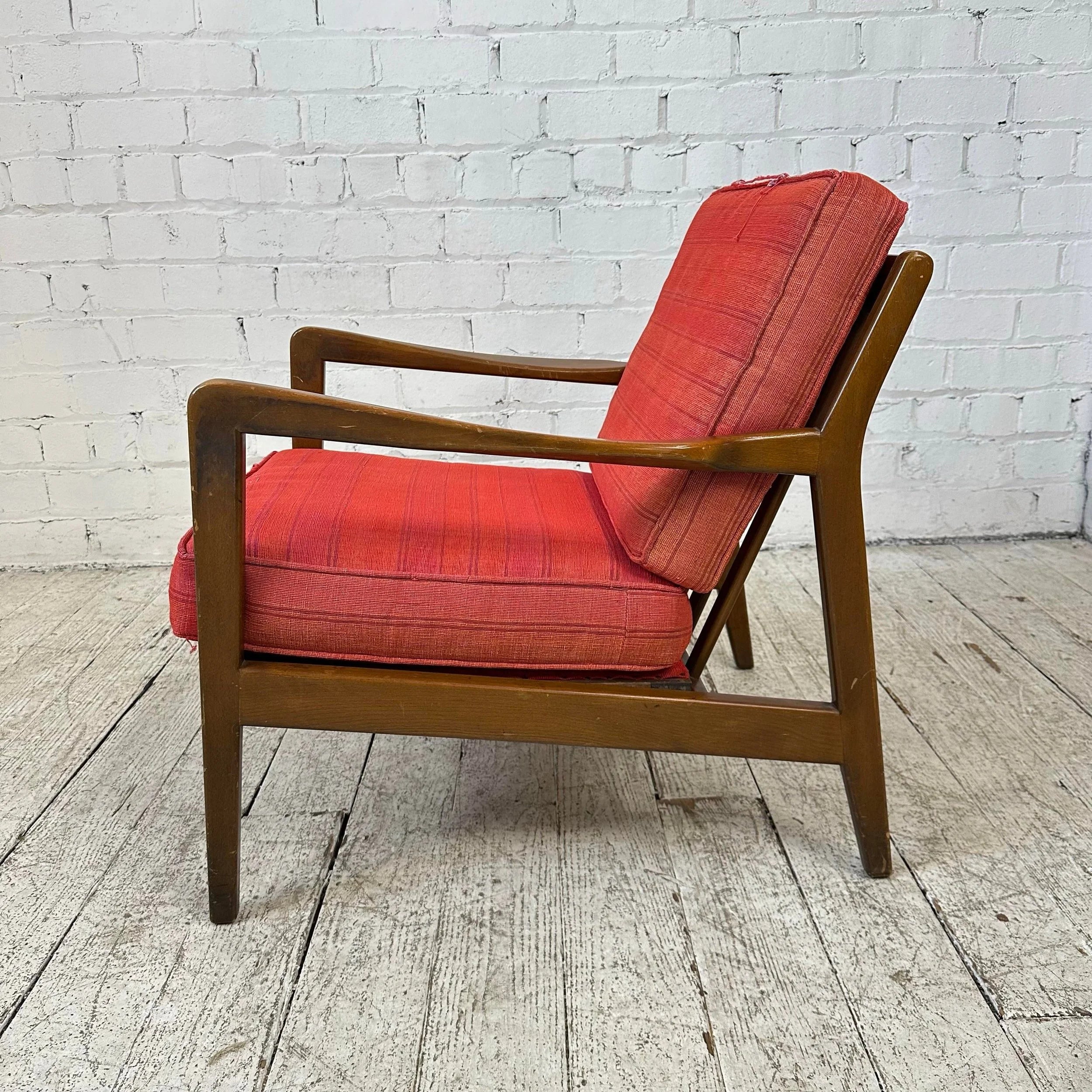 Dux Danish Modern Lounge Chair