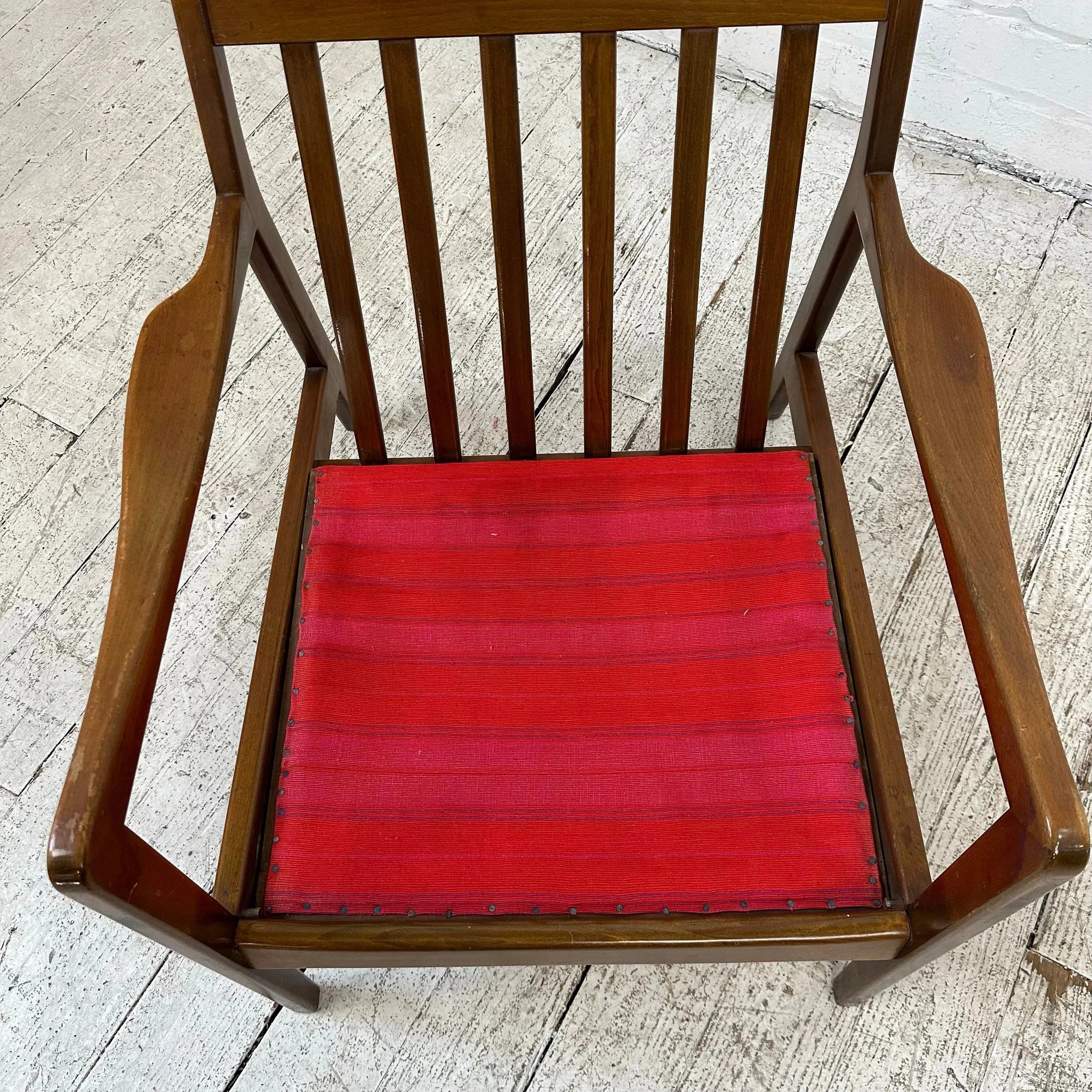 Dux Danish Modern Lounge Chair
