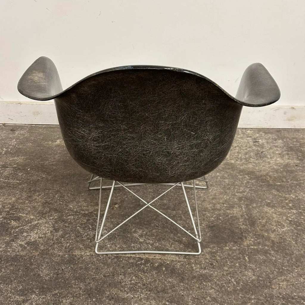 Eames for Herman Miller Fiberglass Lar Lounge Chair With Cat’s Cradle Base