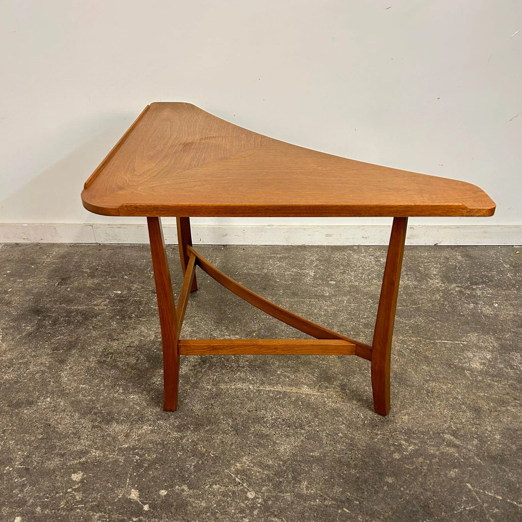Edward Wormley for Dunbar Walnut Corner Table