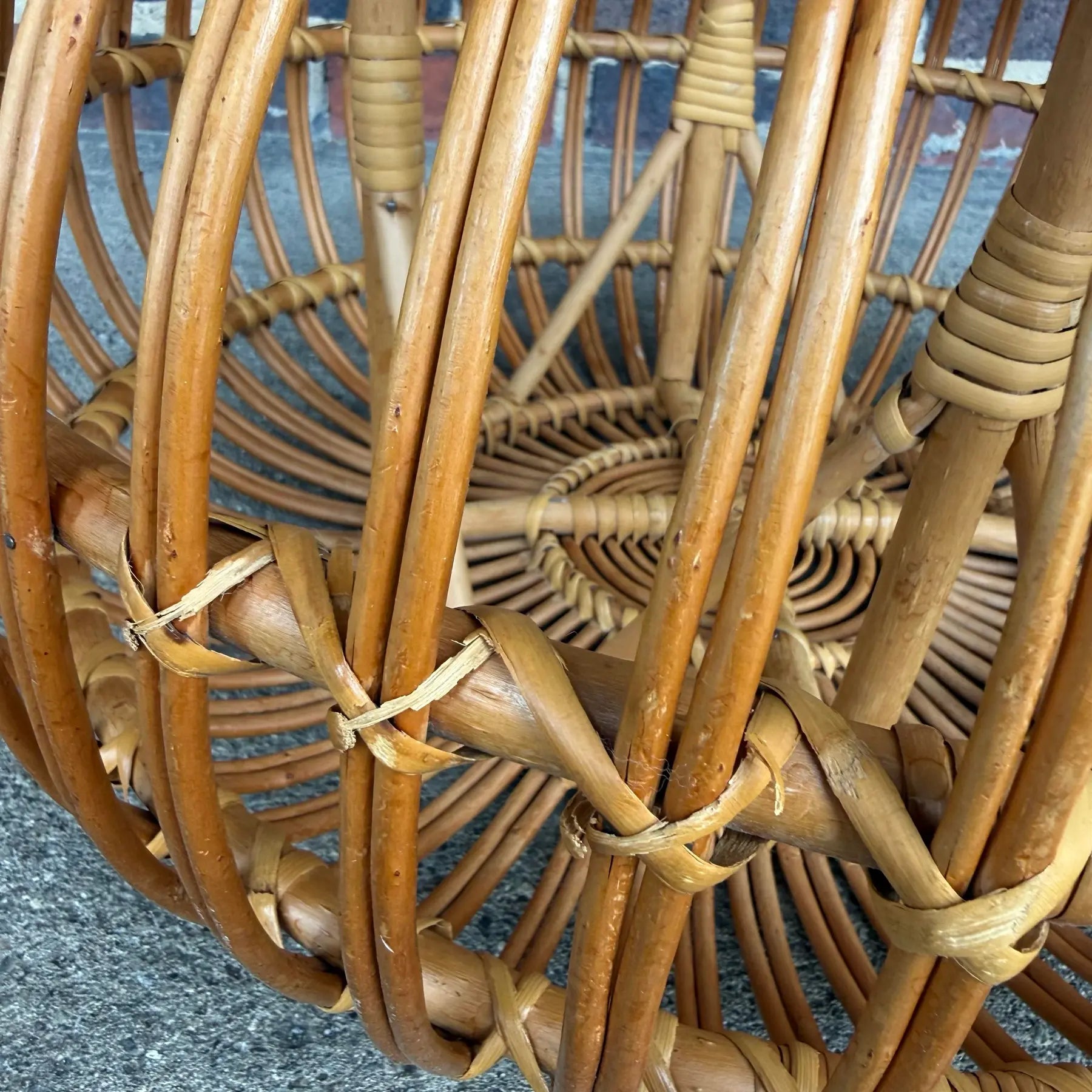 Franco Albini Style Rattan Ottoman in Lobster Pot Design