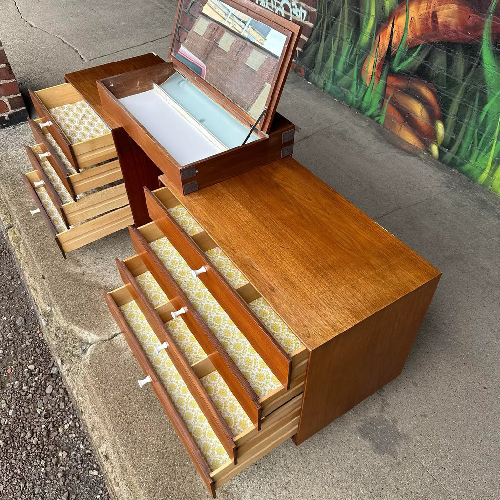 George Nelson for Herman Miller Thin Edge Chests With Vanity