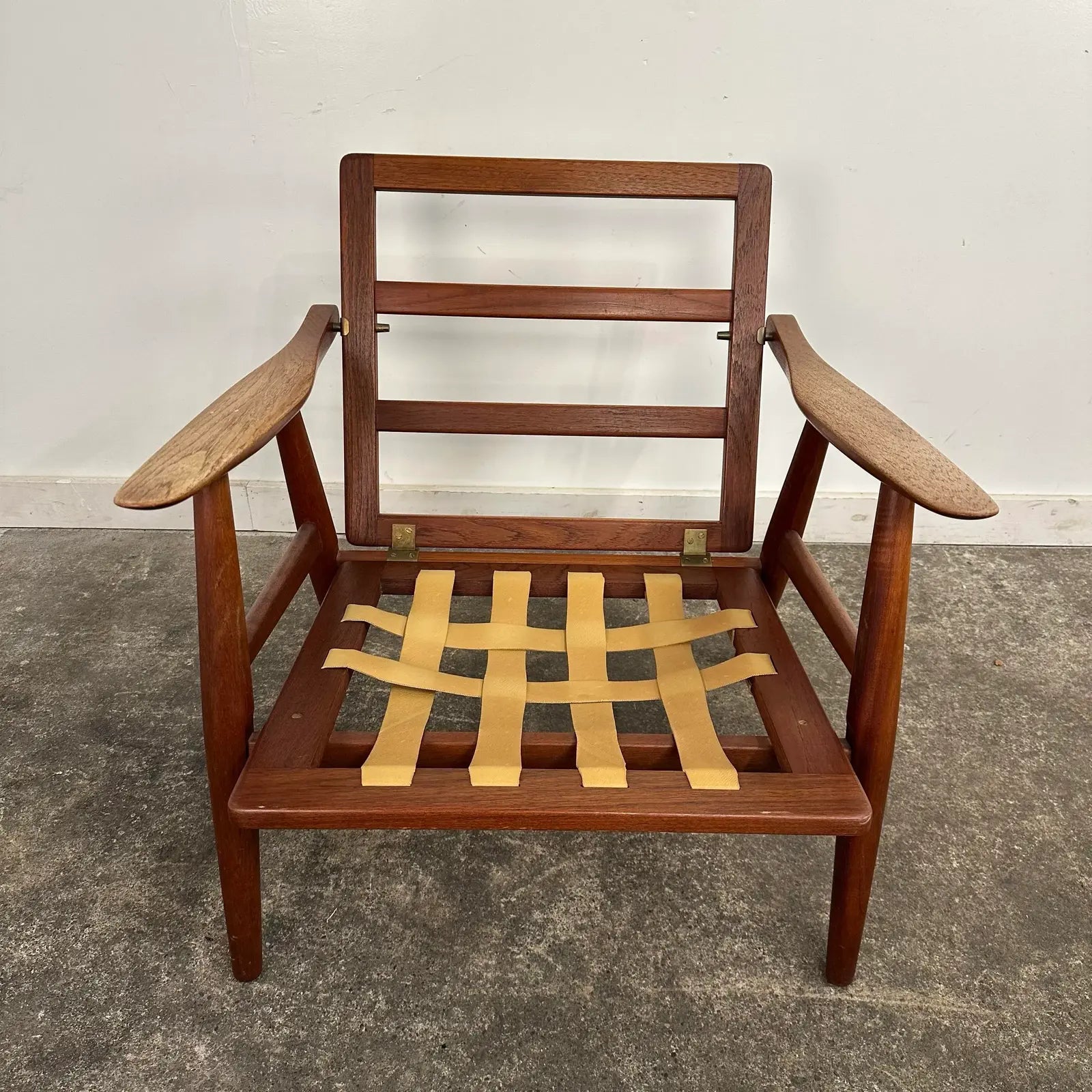 Hans Wegner Ge-270 Lounge Chair by Getama