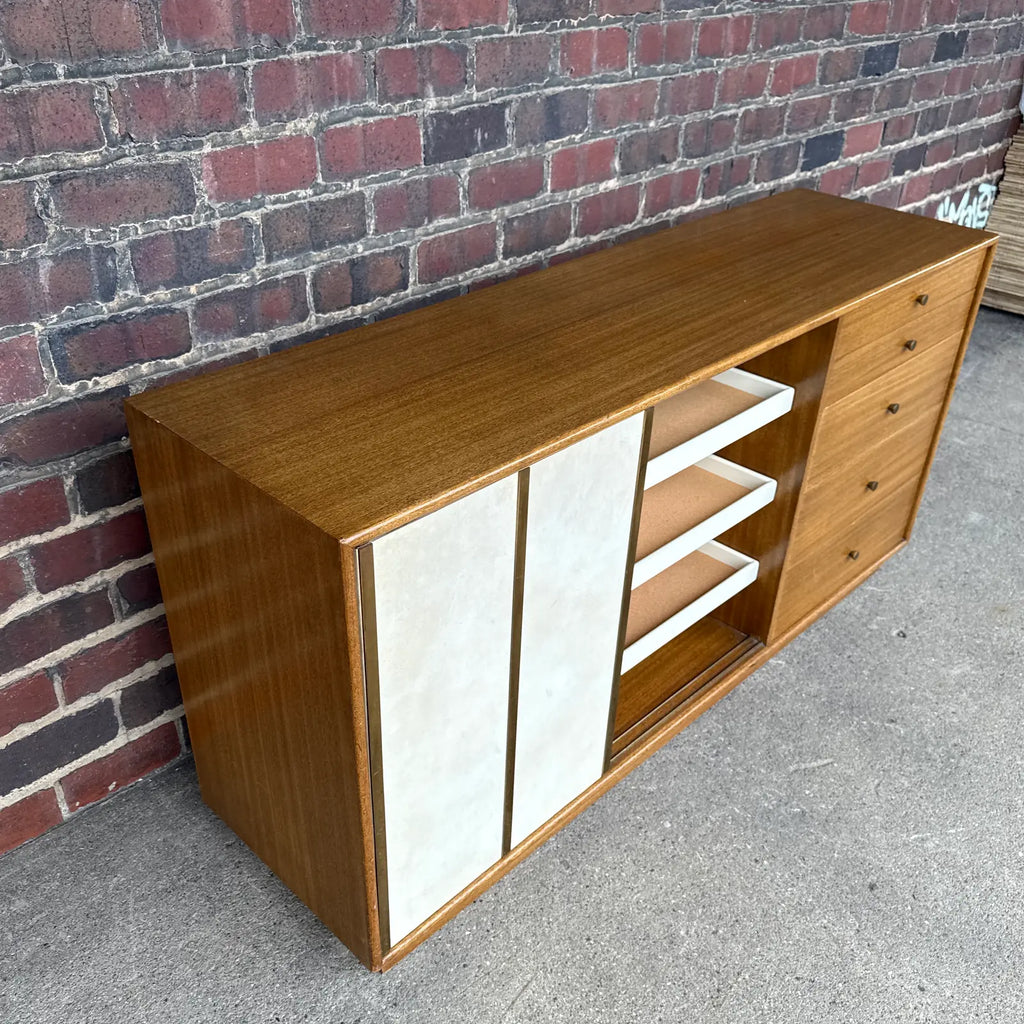Harvey Probber Mid-Century Modern Credenza or Dresser