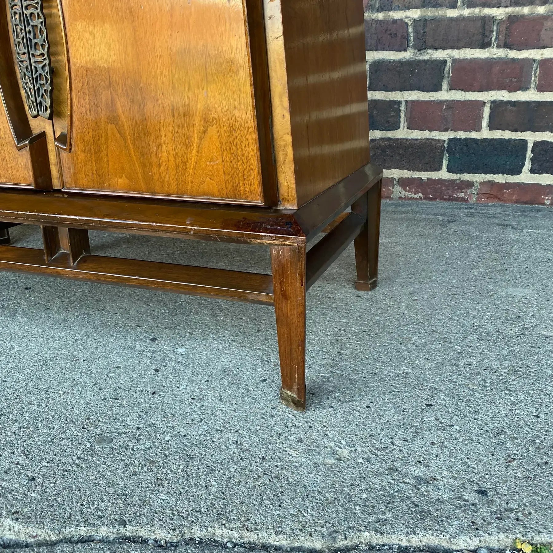 Helen Hobey for Baker Pair of Night Stands