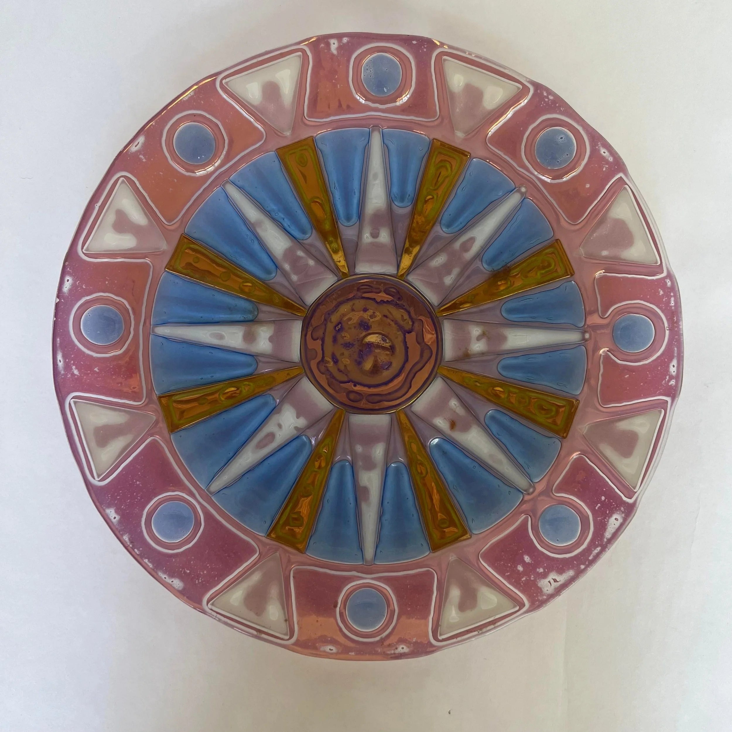Higgins Glass Charger Plate With Gold