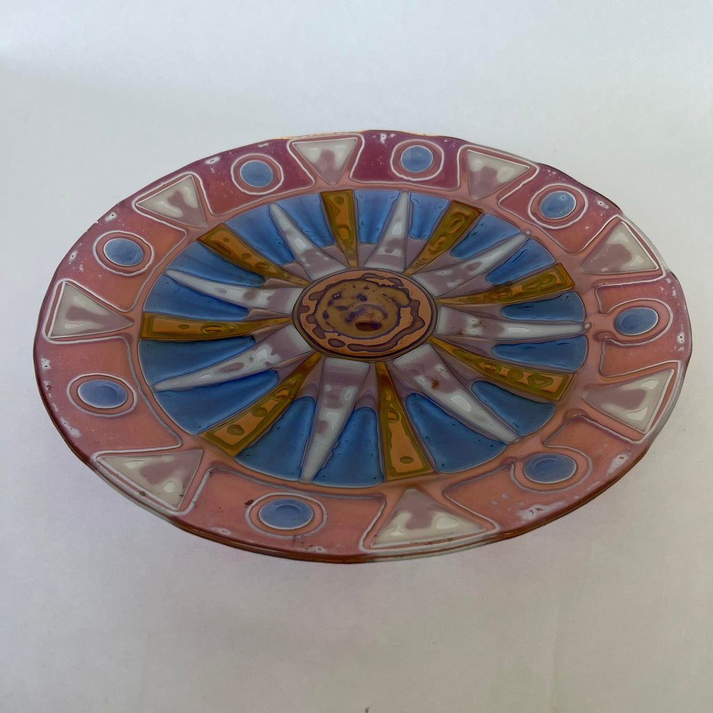 Higgins Glass Charger Plate With Gold