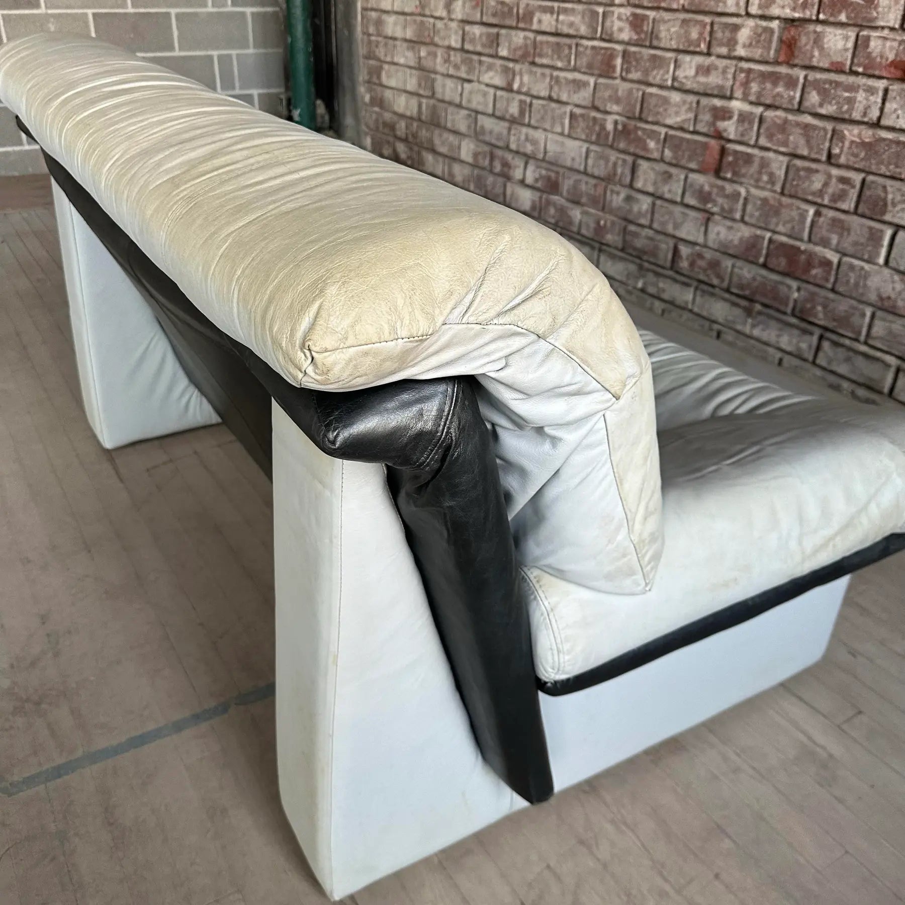 Italian Postmodern Loveseat by Nicolletti Salotti