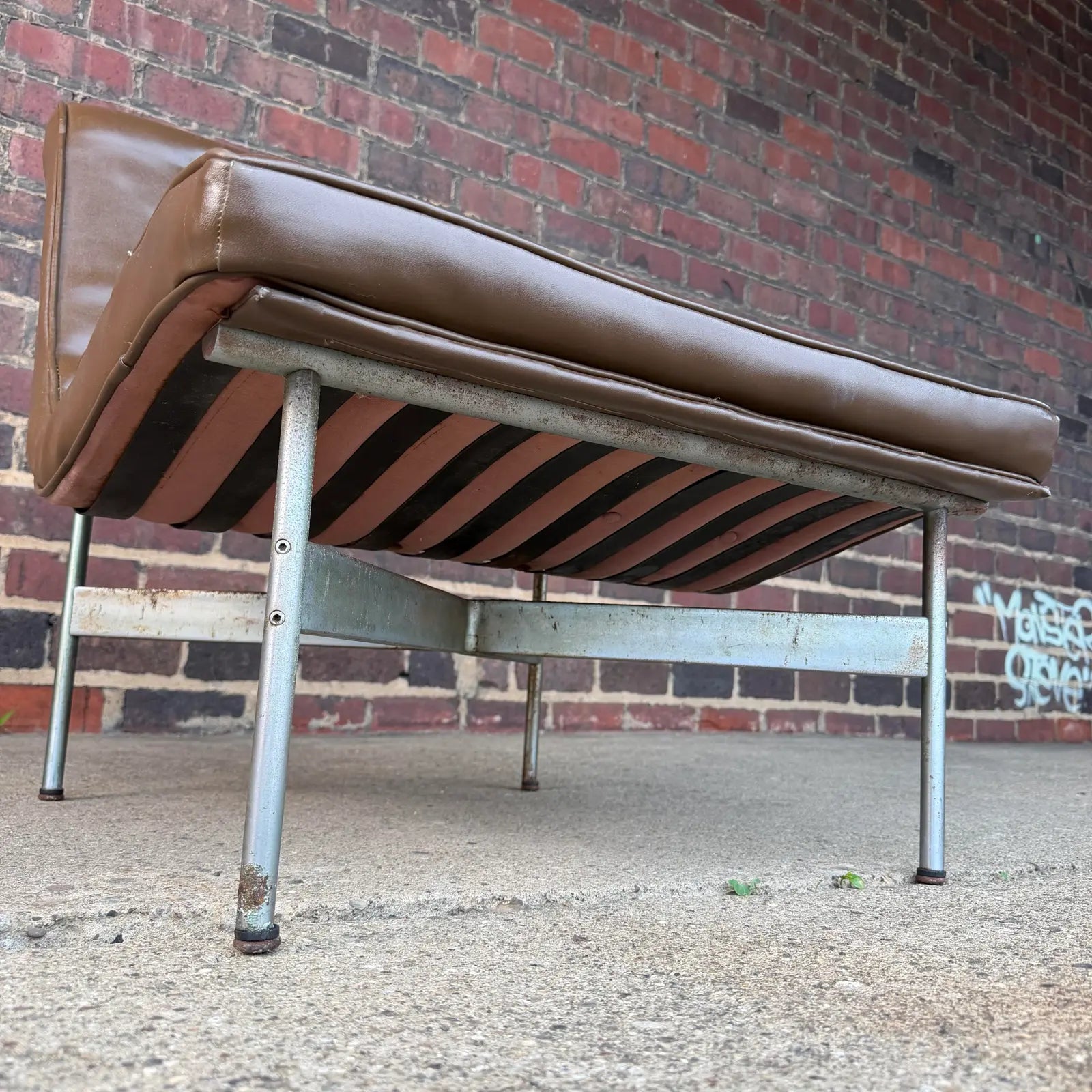 Katavolos Little Kelley for Laverne Lounge Chair