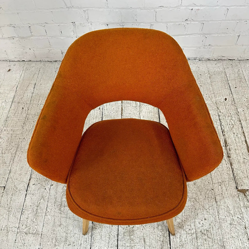 Knoll Saaranin Executive Arm Chair With Bentwood Legs