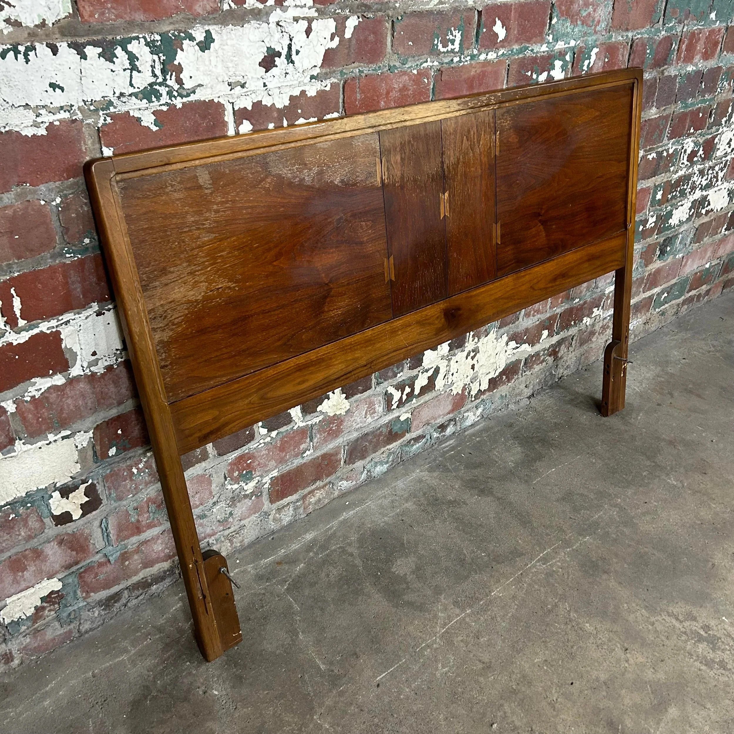 Lane Acclaim Full Size Headboard