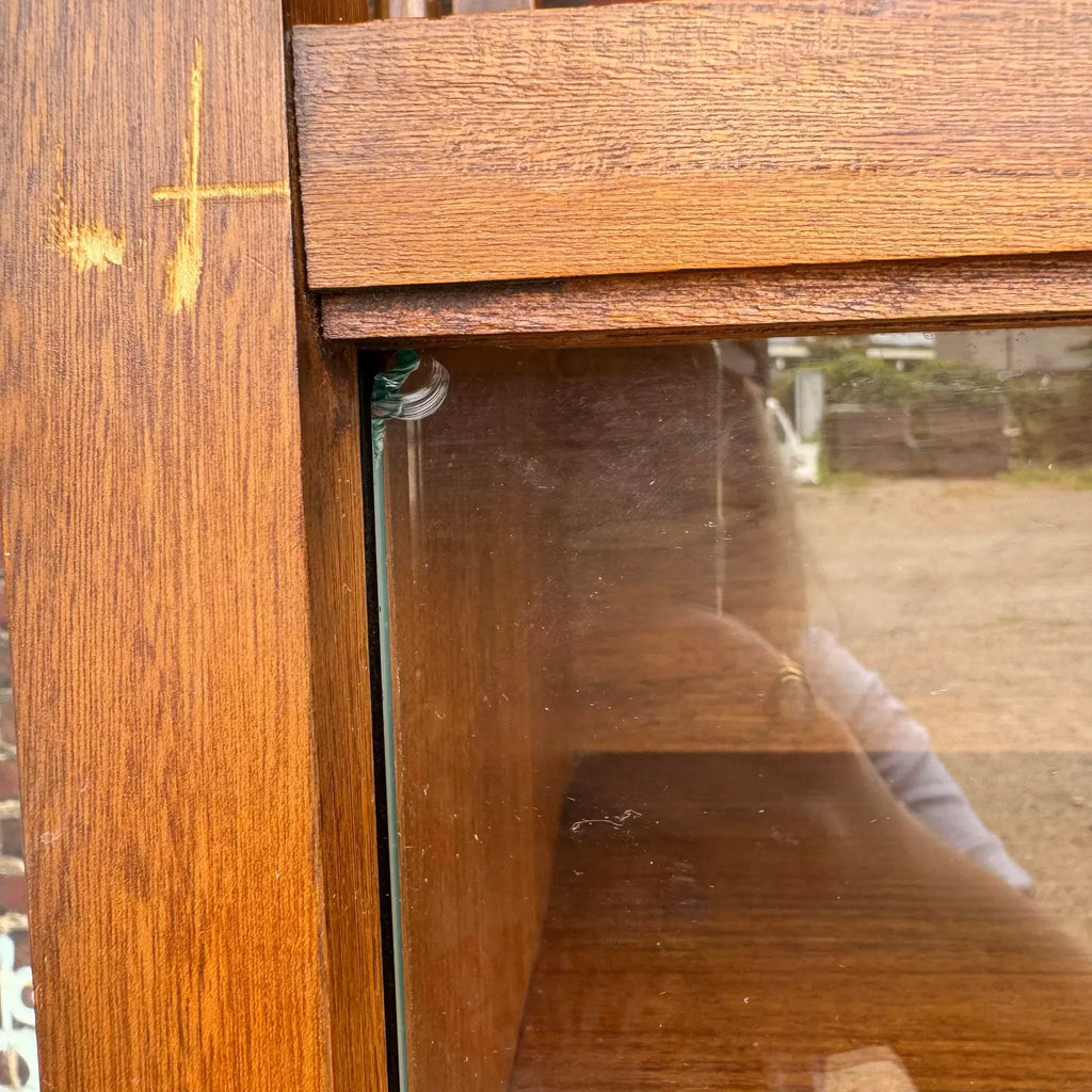 Lane Bow Tie Tuxedo China Cabinet Hutch Credenza 2 Piece