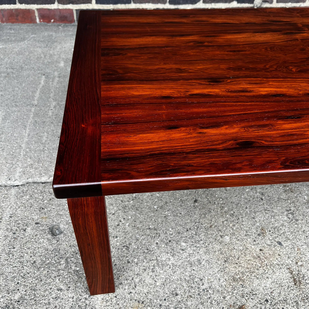 Large Mid-Century Modern Rosewood Coffee Table by Westnofa Bentwood Legs