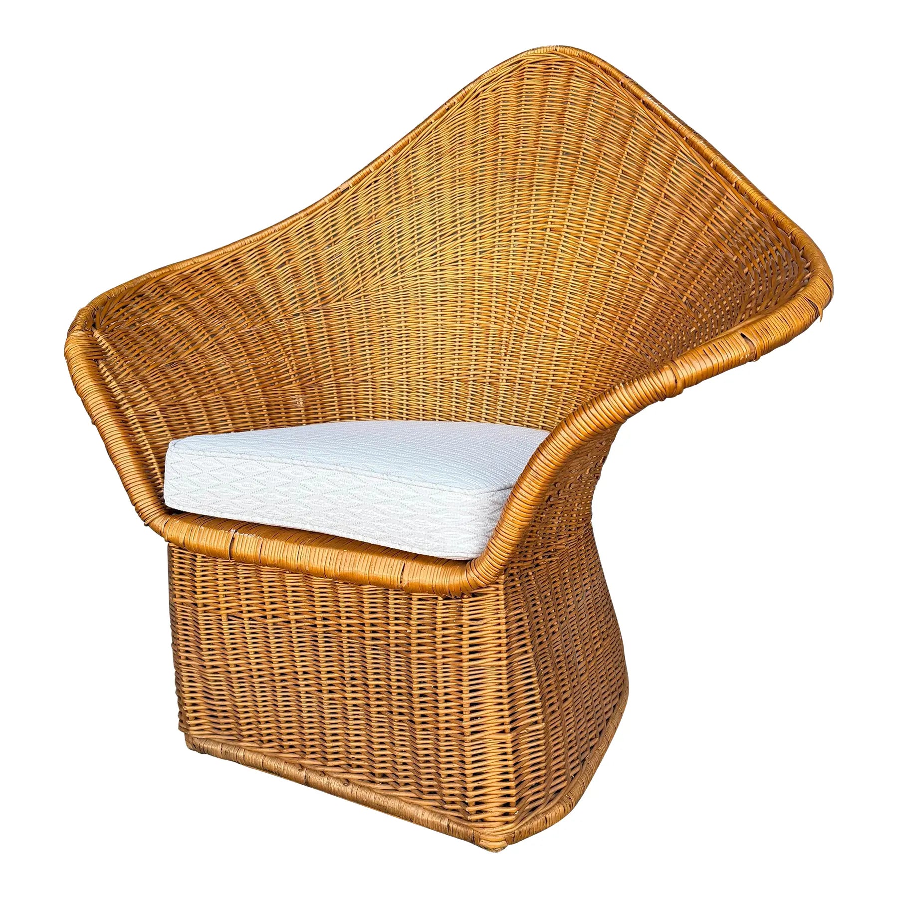 McGuire Sculptural Rattan Lounge Chair, 1970s – High Back Wicker