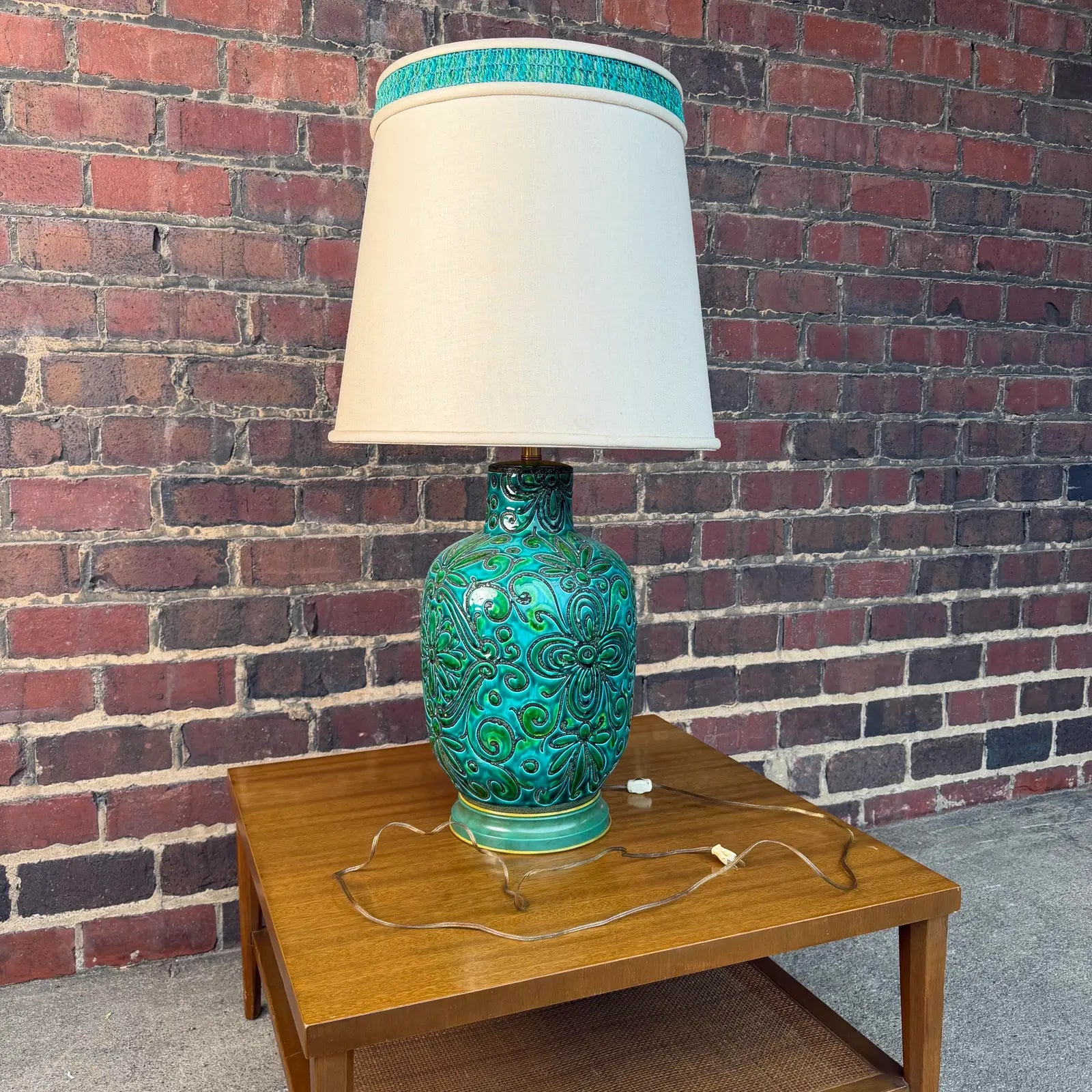 Mid 20th Century Alvino Bagni Italian Ceramic Table Lamp