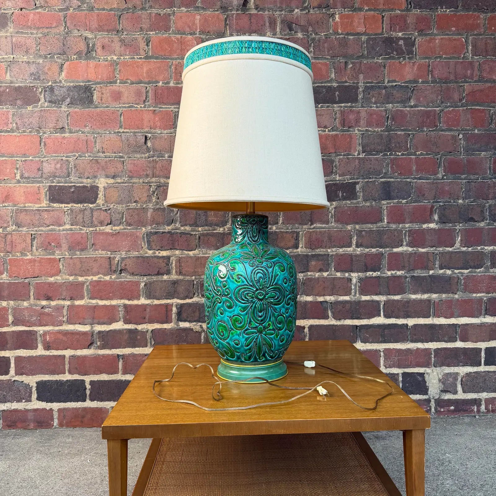 Mid 20th Century Alvino Bagni Italian Ceramic Table Lamp
