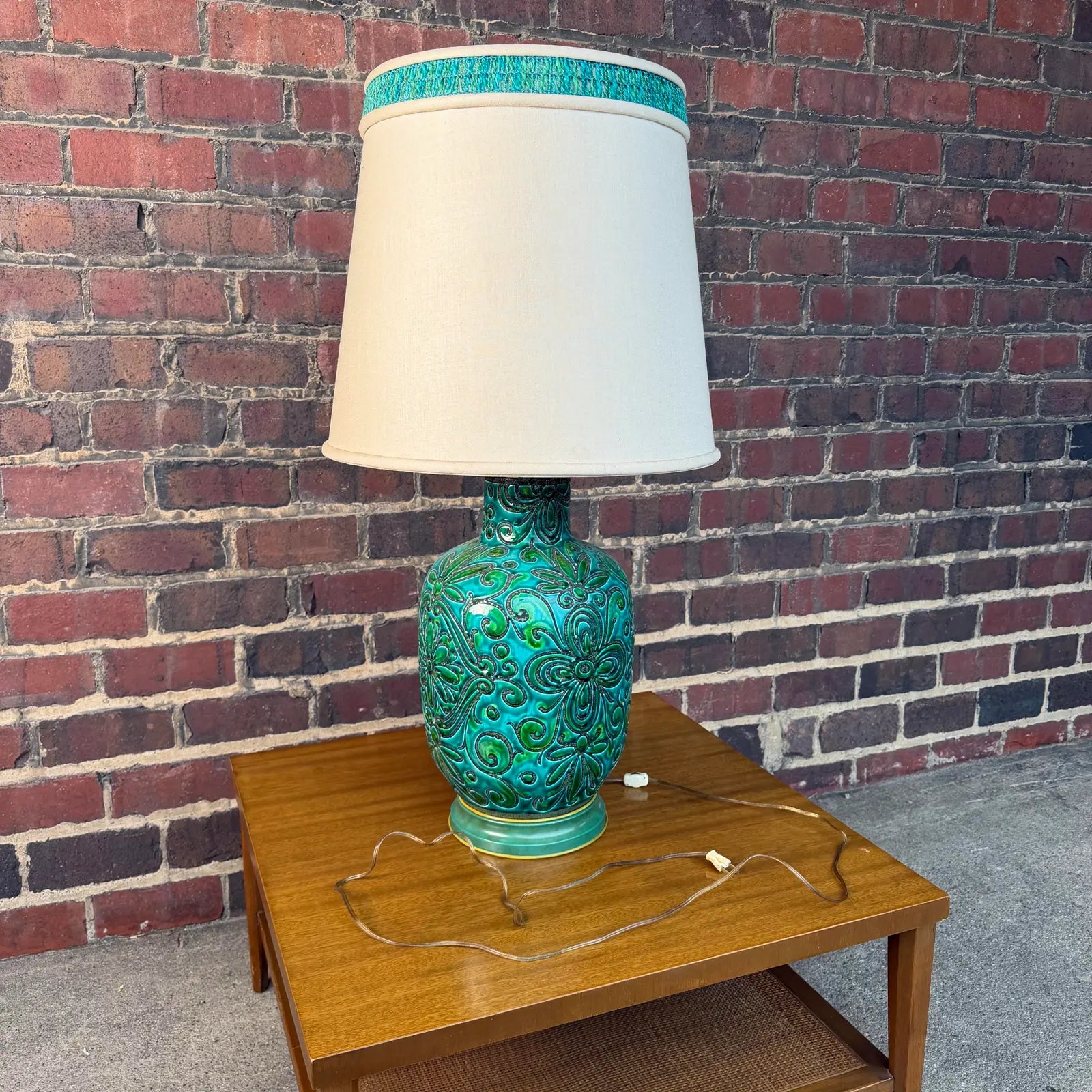 Mid 20th Century Alvino Bagni Italian Ceramic Table Lamp
