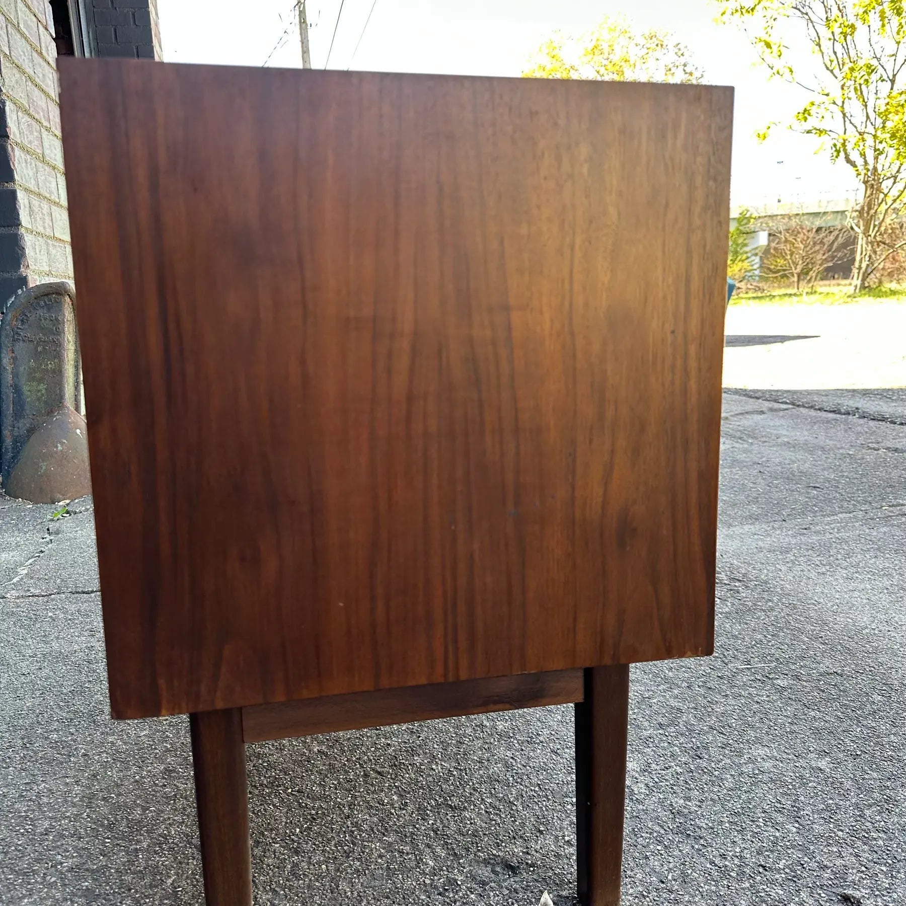 Mid 20th Century Royal American by Stanley for Distinctive Furniture Walnut Rosewood Nightstand
