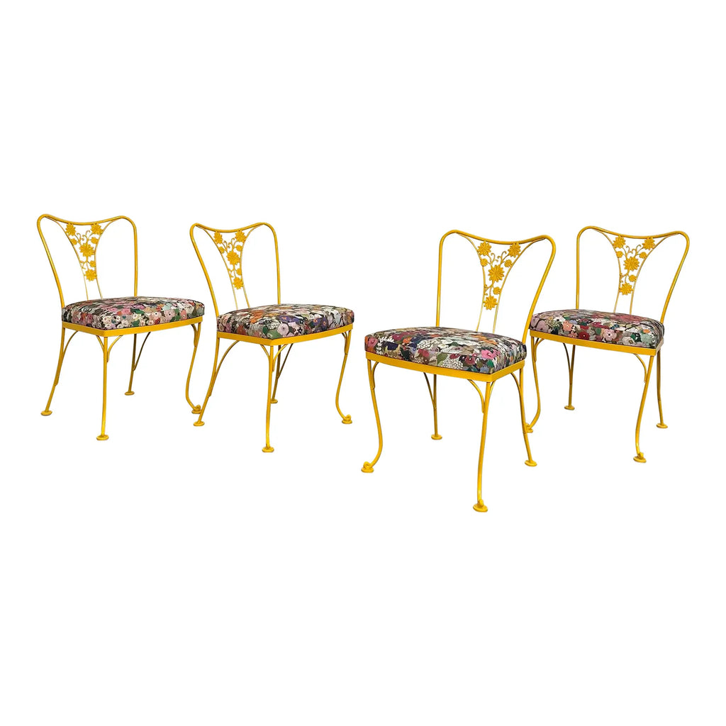 Mid 20th Century Russell Woodard Attributed Daisy Pattern Patio Dining Chairs Recovered in Hollyhocks Outdoor Fabric - Set of 4