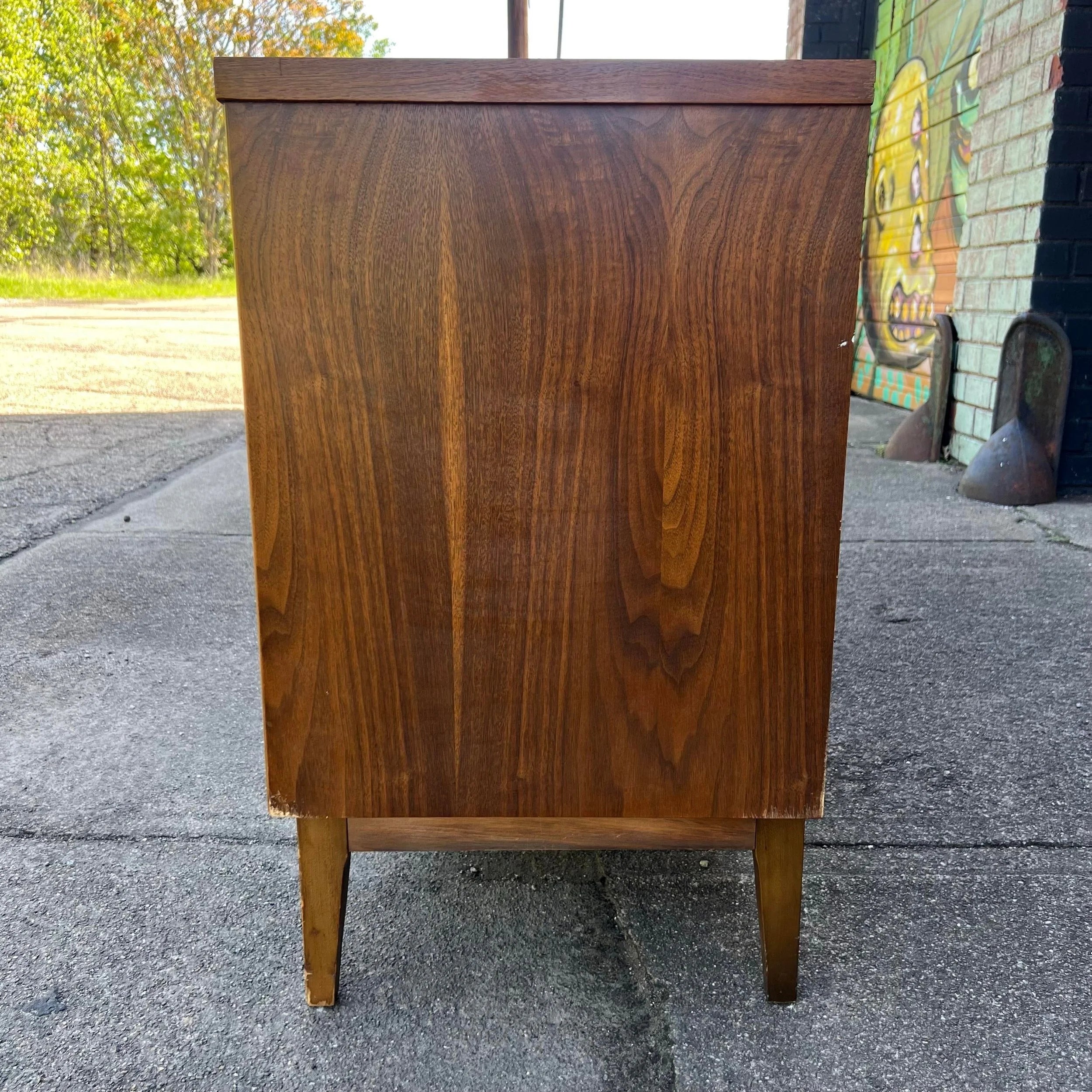 Mid Century Modern 9 Drawer Low Dresser With Brass Pulls