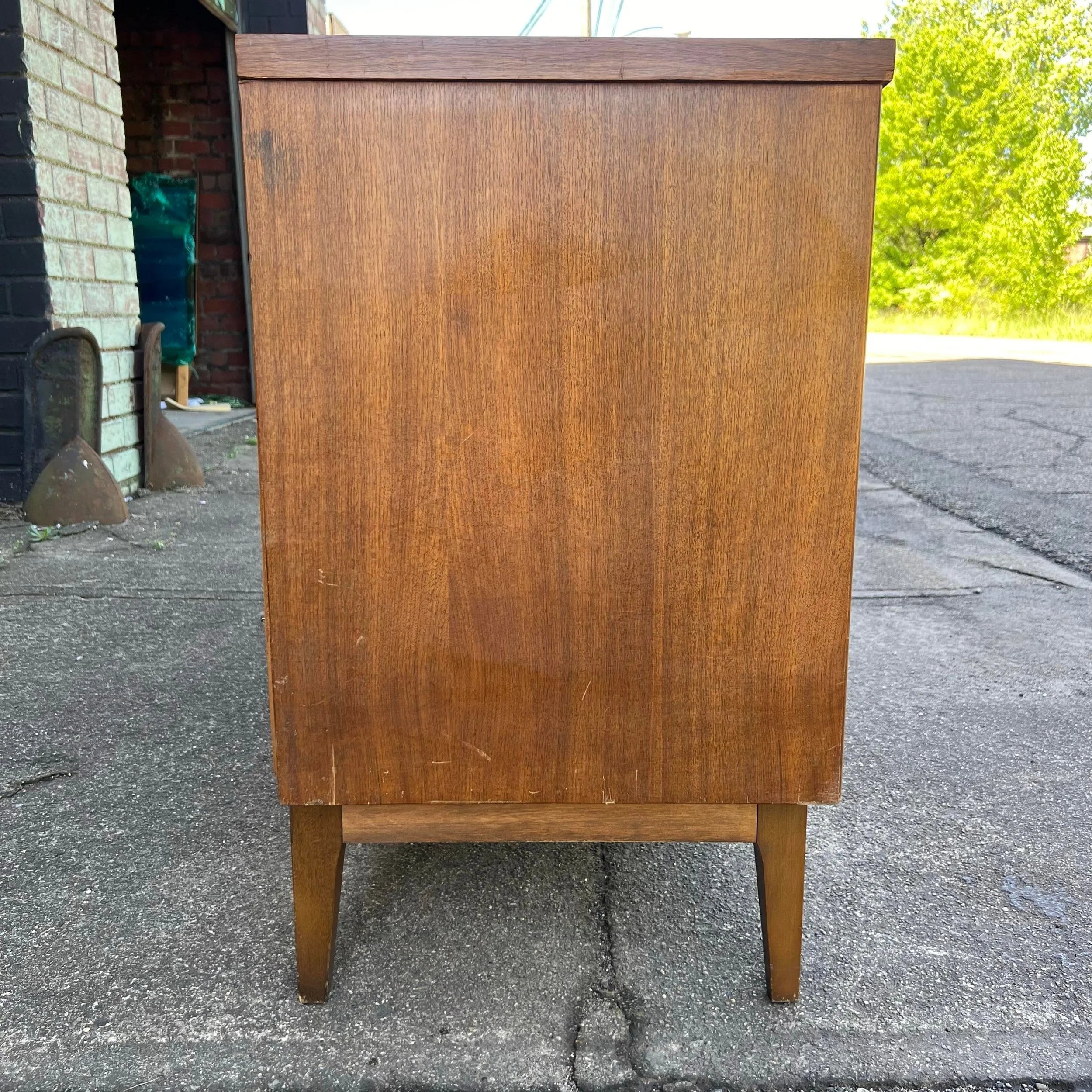 Mid Century Modern 9 Drawer Low Dresser With Brass Pulls