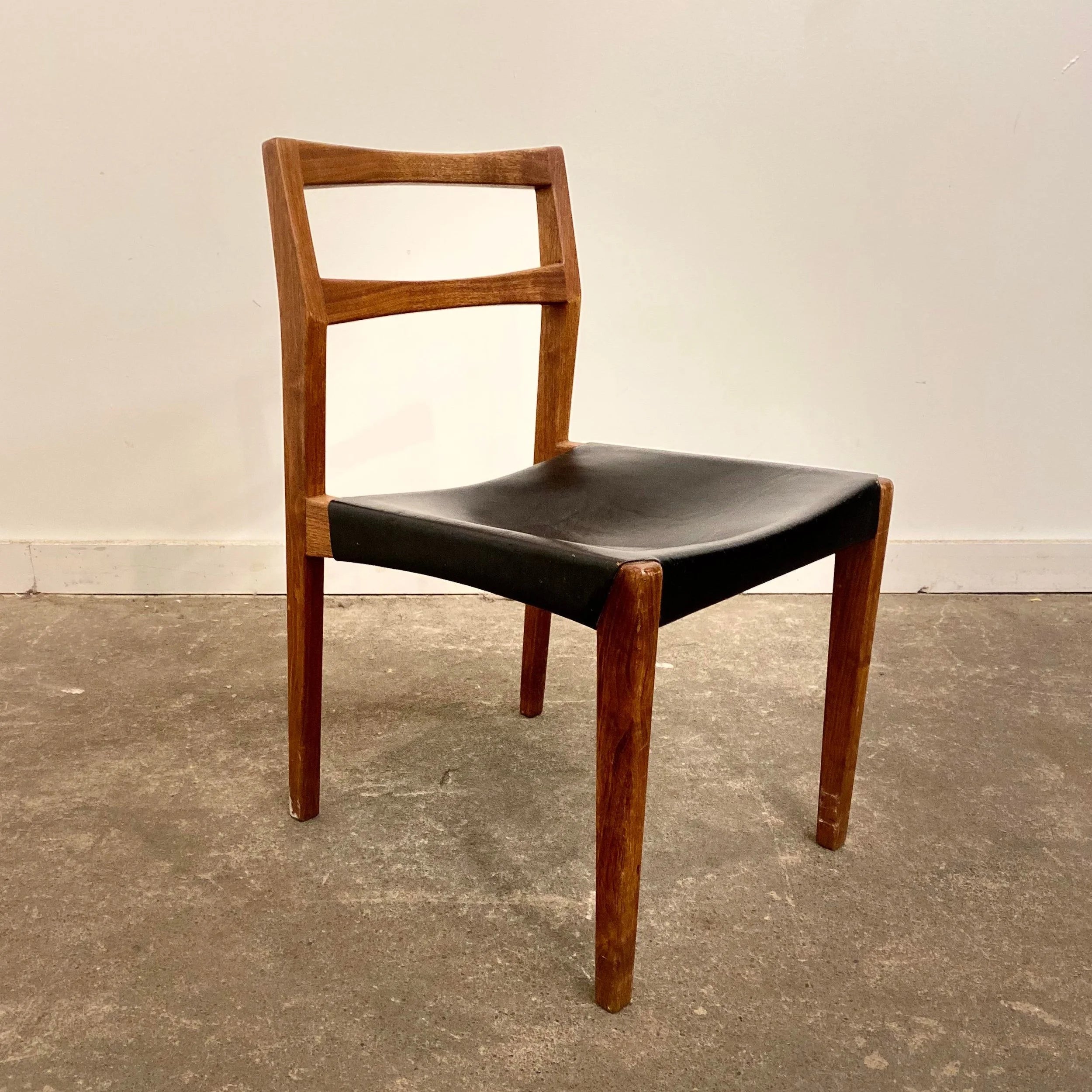 Arden Riddle Side Chair