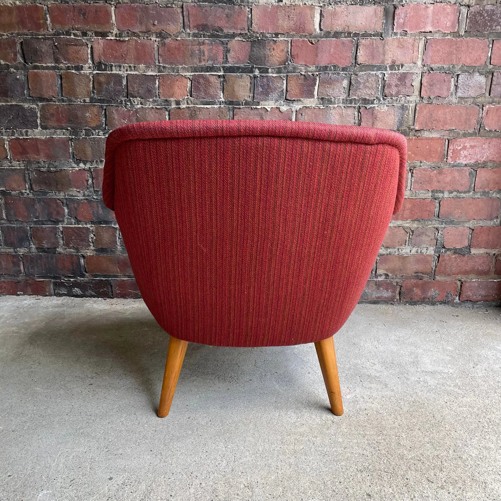Danish Modern Arm Chair Beach Legs and Teak Arms