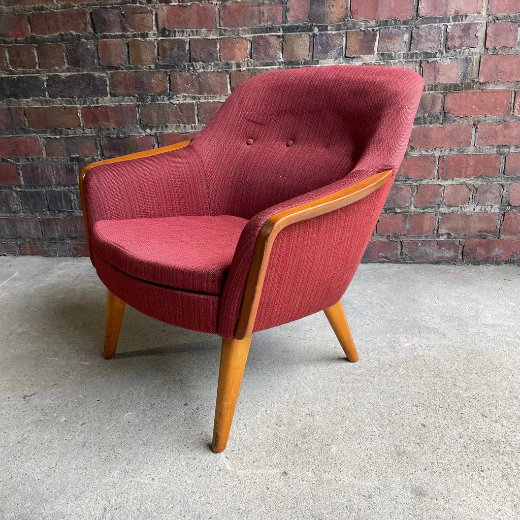 Danish Modern Arm Chair Beach Legs and Teak Arms