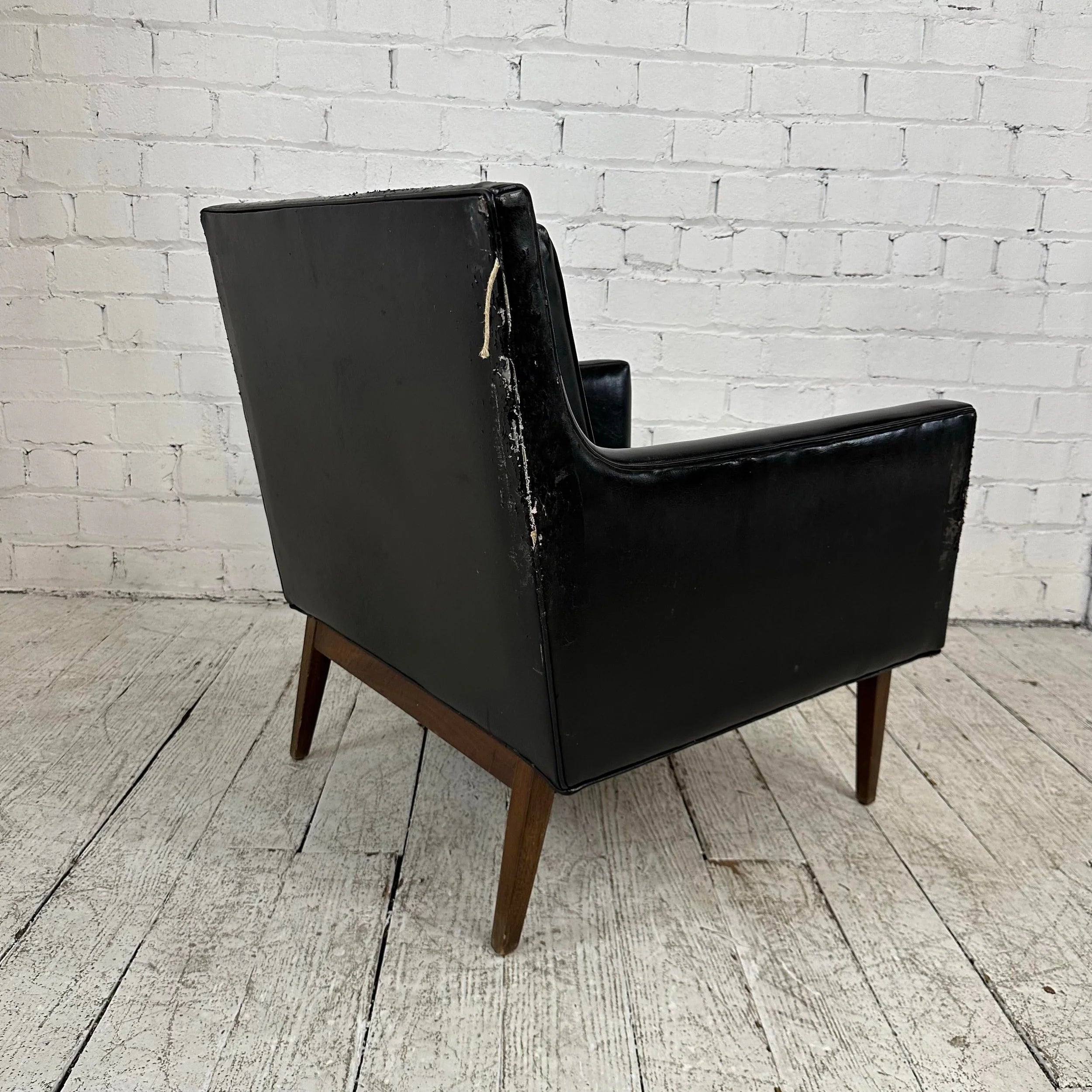 Milo Baughman Style Black Vinyl Lounge Chair With Walnut Base
