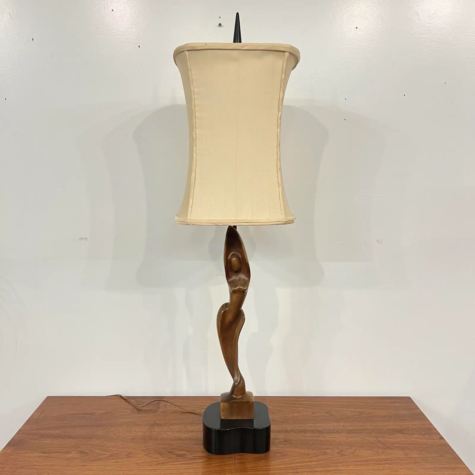 Mid Century Modern Carved Woman Figural Heifetz Table Lamp