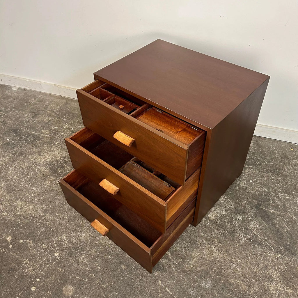 Mid Century Modern Chest of Drawers With Leather Pulls