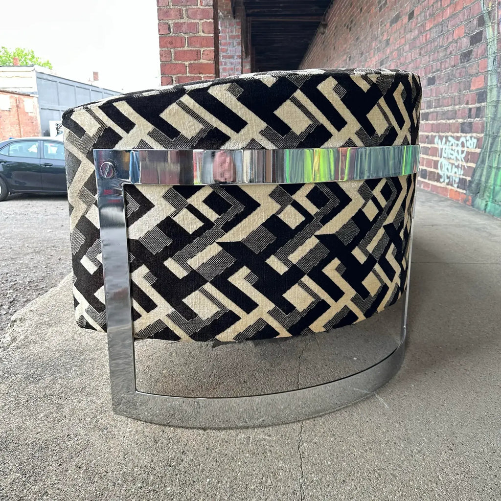 Mid-Century Modern Chrome Sofa by Flair in the Style of Milo Baughman