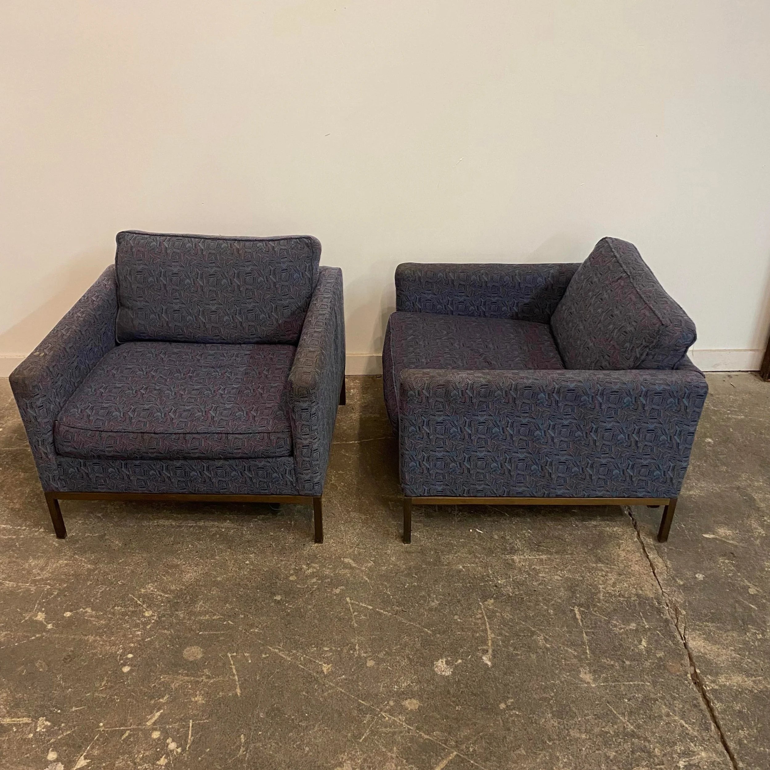 Florence Knoll Club Chairs With Bronze Legs