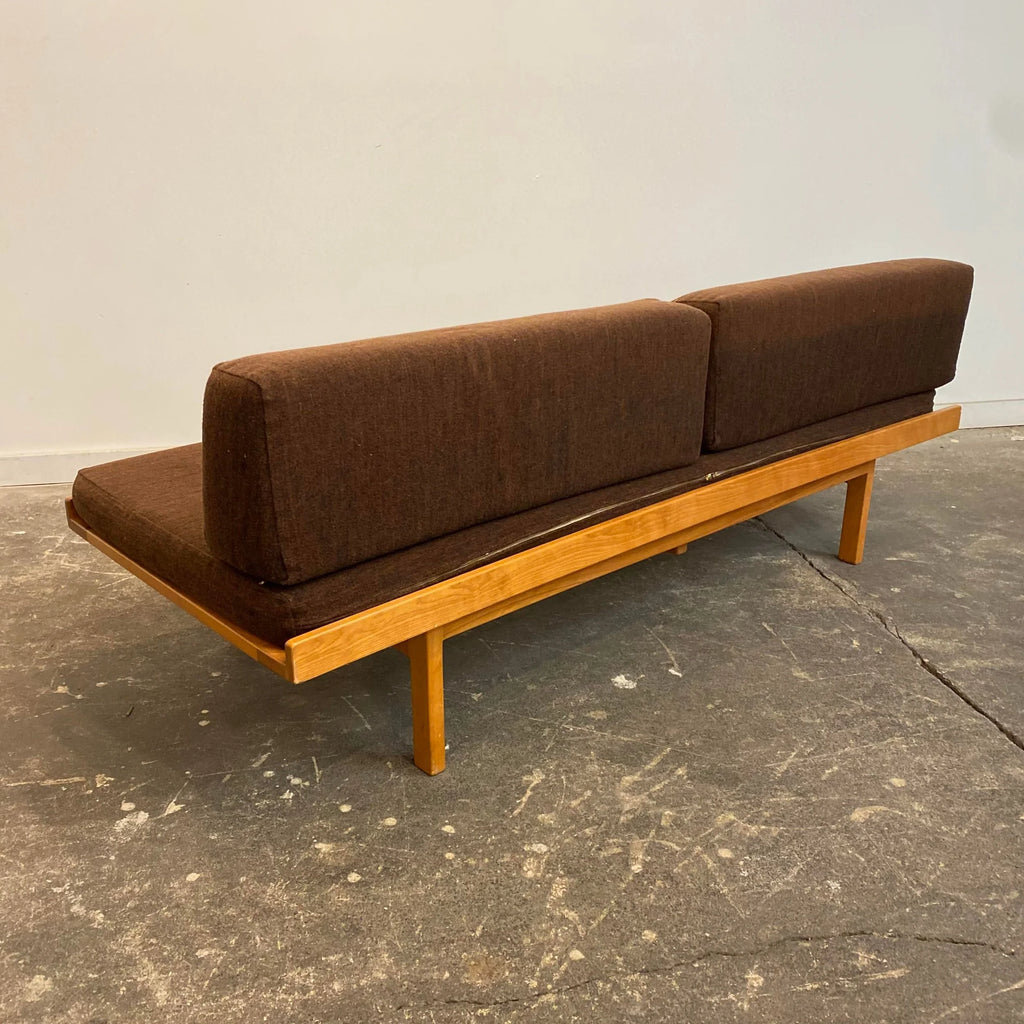 Arden Riddle Daybed