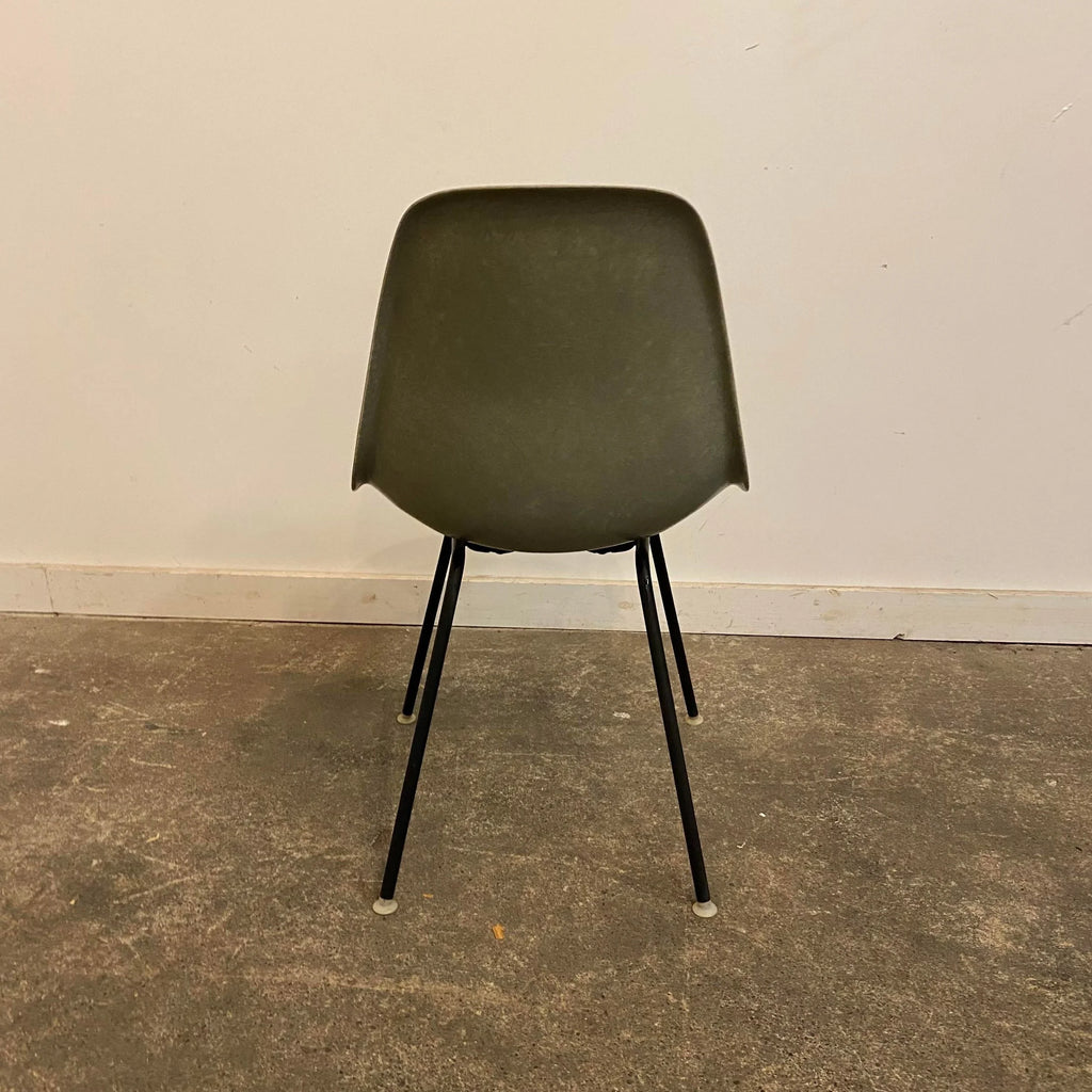 Eames Herman Miller Sea Foam Green Shell Chair