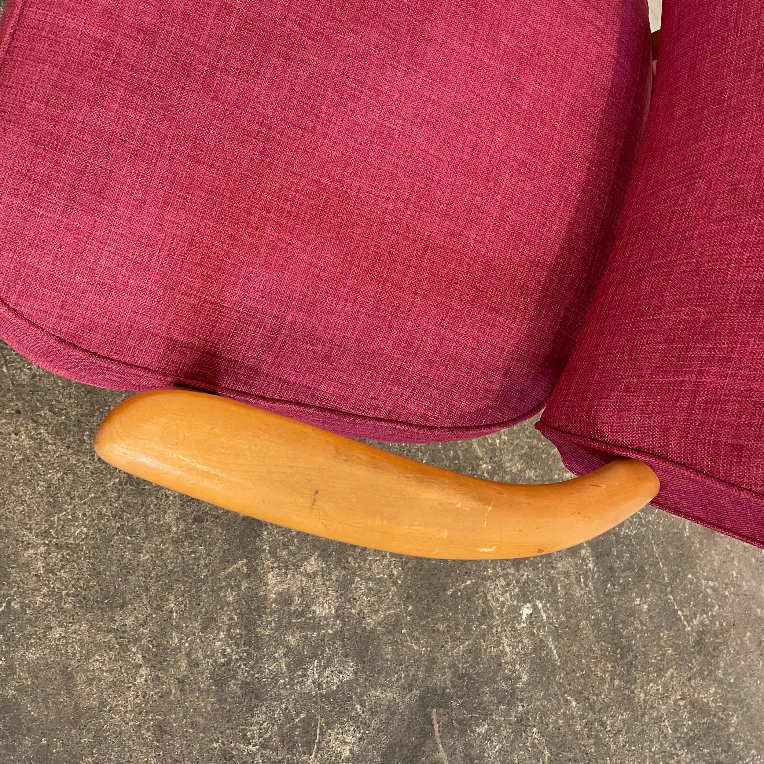 Mid-Century Modern Heywood Wakefield Attributed Armchair