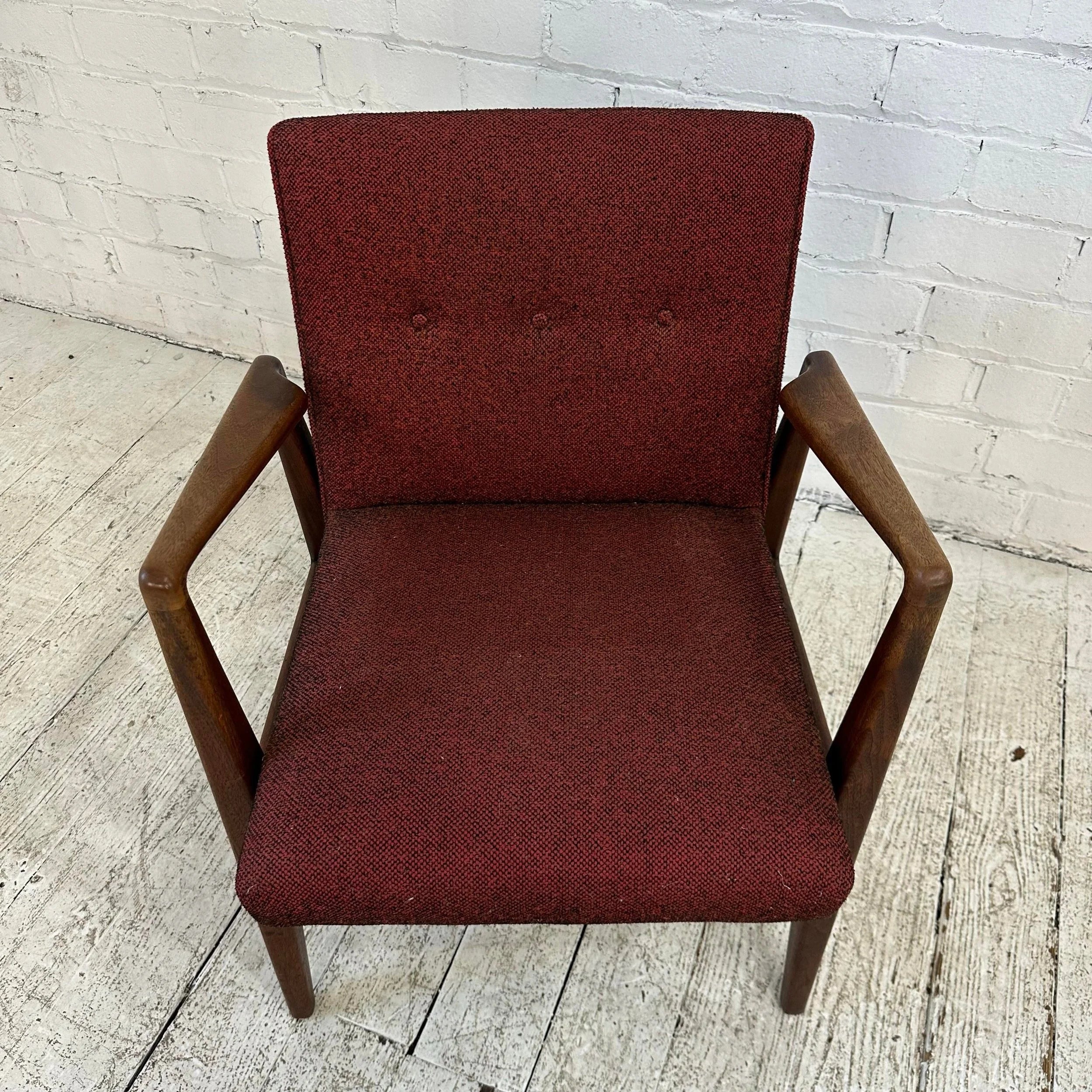 Mid-Century Modern Jen Risom Lounge Armchair