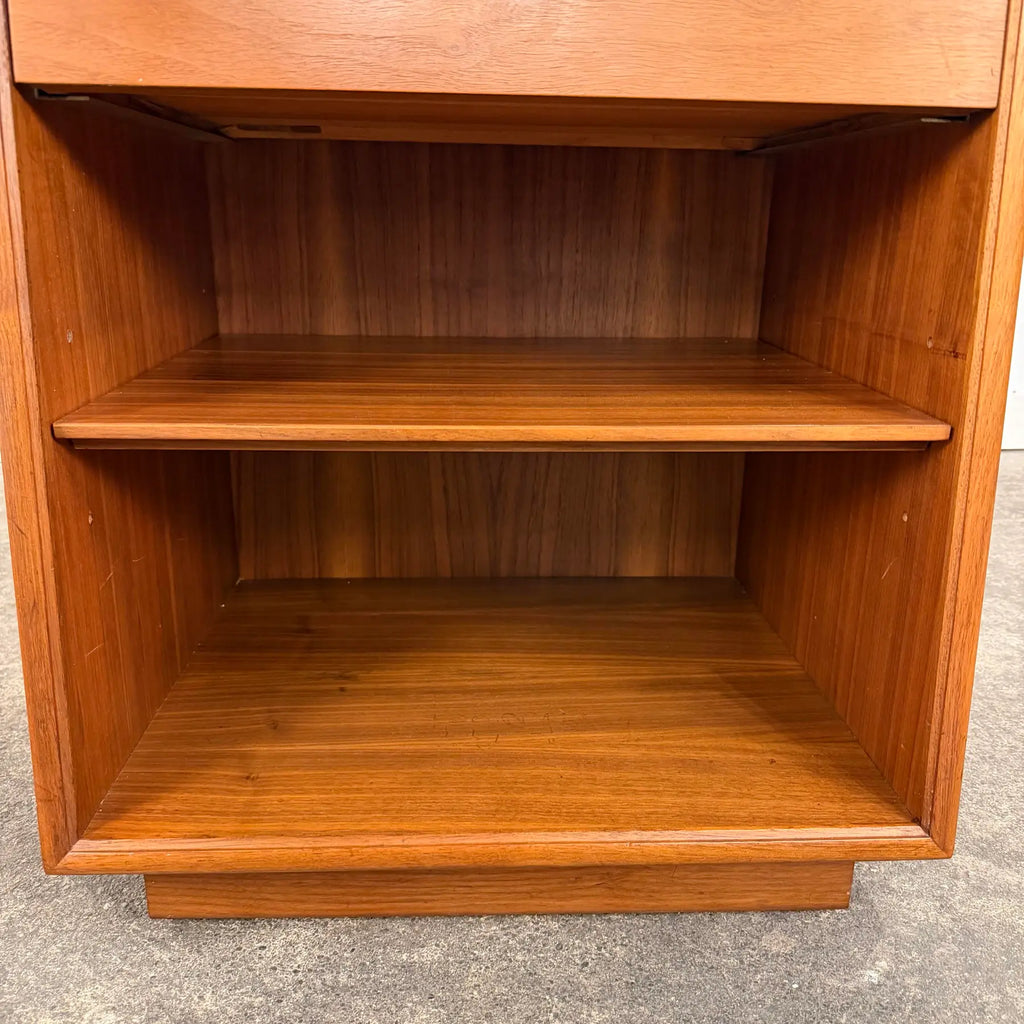Mid Century Modern Kipp Stewart for Drexel Decleration Walnut Nightstand
